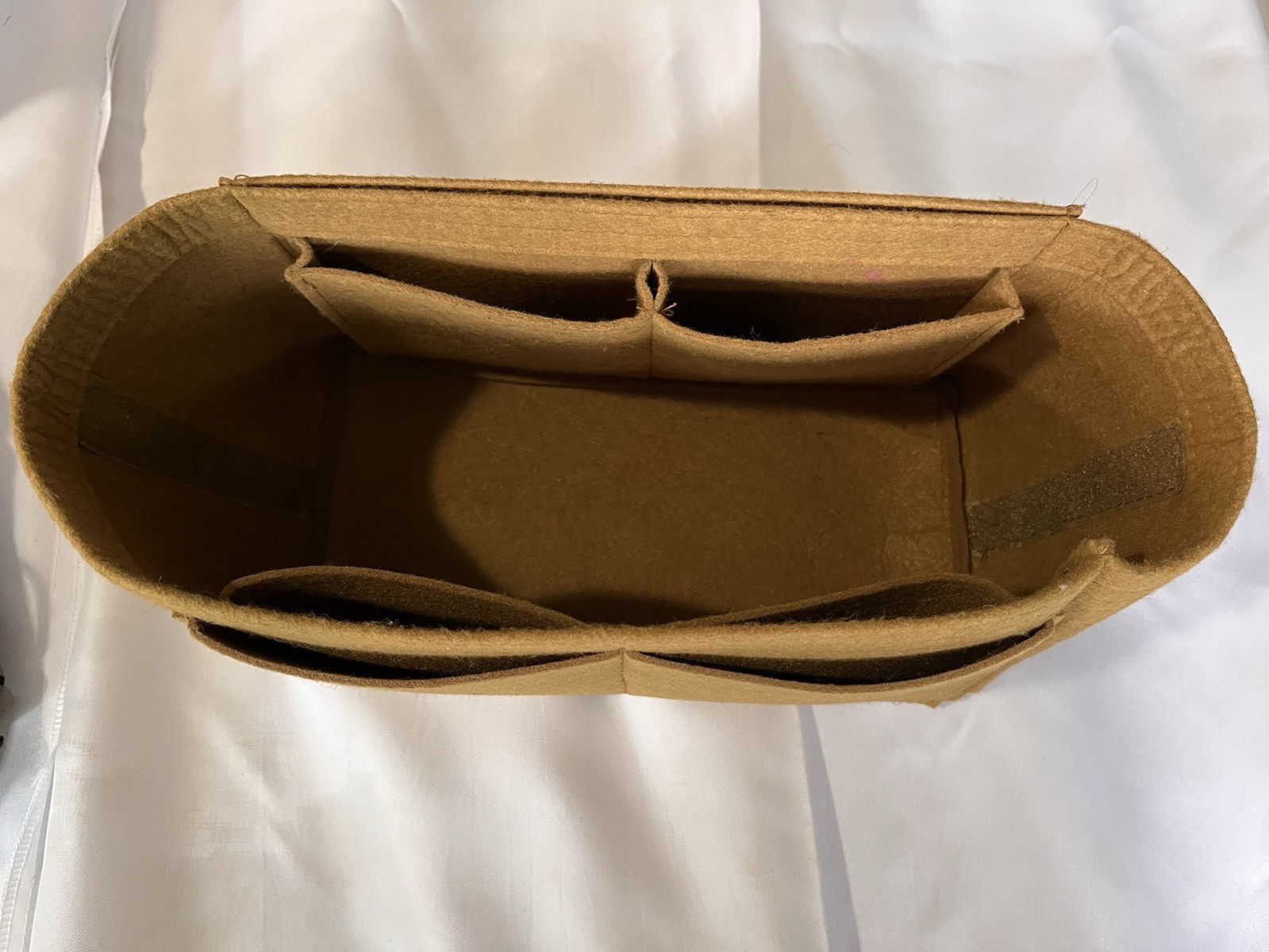 11x6x6 OMYSTYLE Felt Purse Organizer Insert in brown. Removable section