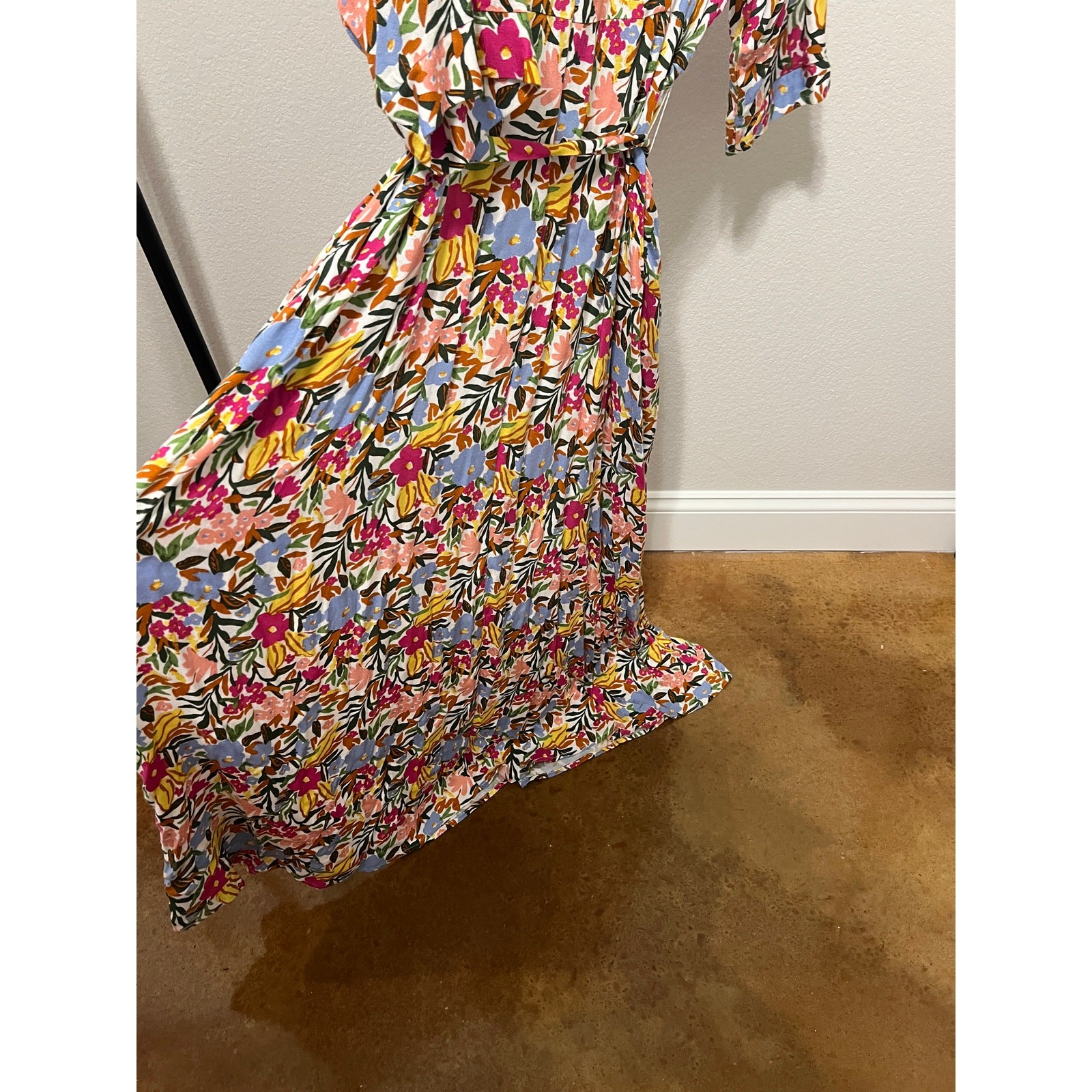 Eloquii Elements Floral Maxi Dress Size 22