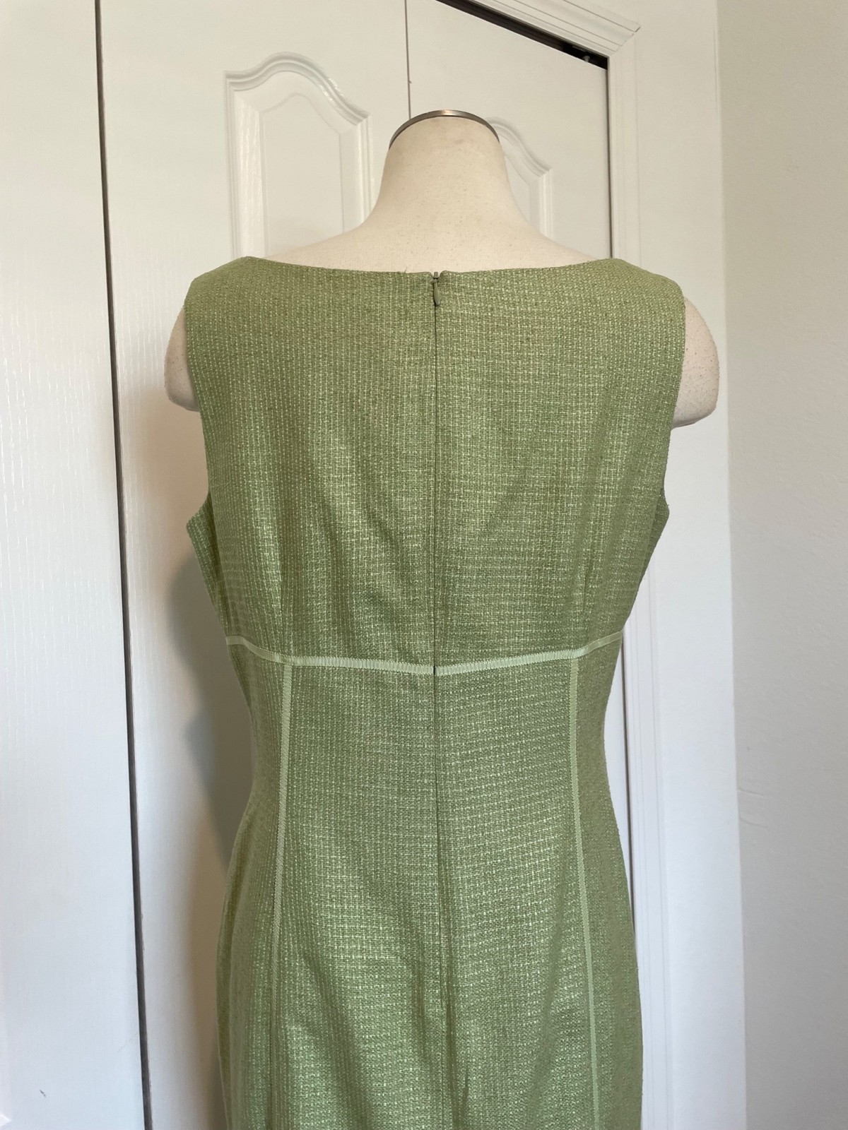 Vintage Talbots Classic Green Tweed Sleeveless Dress Ribbon + Ruffle Hem Size 12