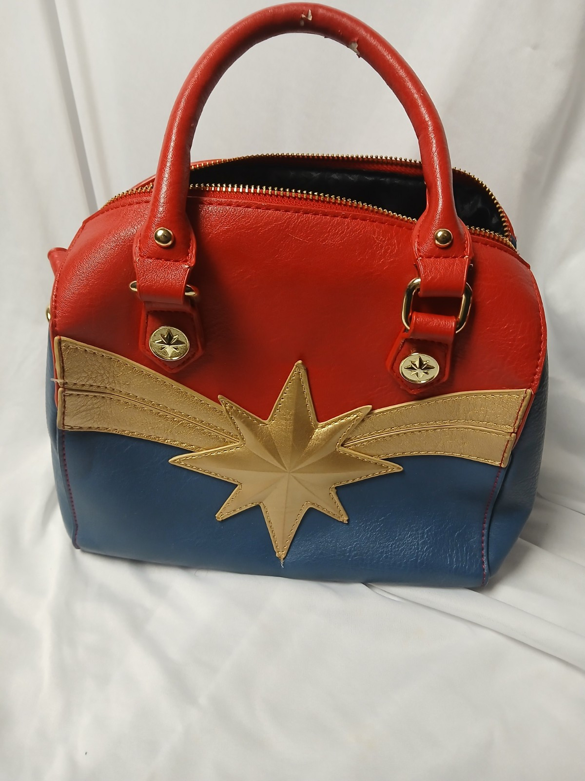 Loungefly Captain Marvel Crossbody Bag, Check Photos & Description