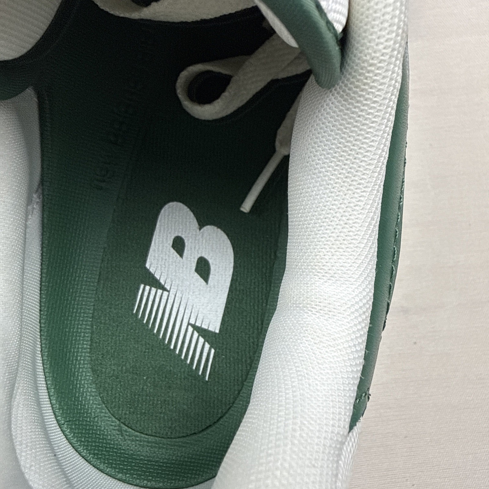 New Balance 550 ‘White Green’ Men’s 9 (BB550WT1)
