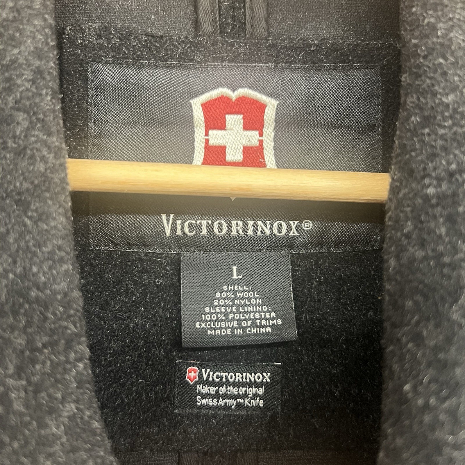 Victorinox Swiss Army Wool Field Jacket Mens Large Gusseted Gray Zip Snap HR