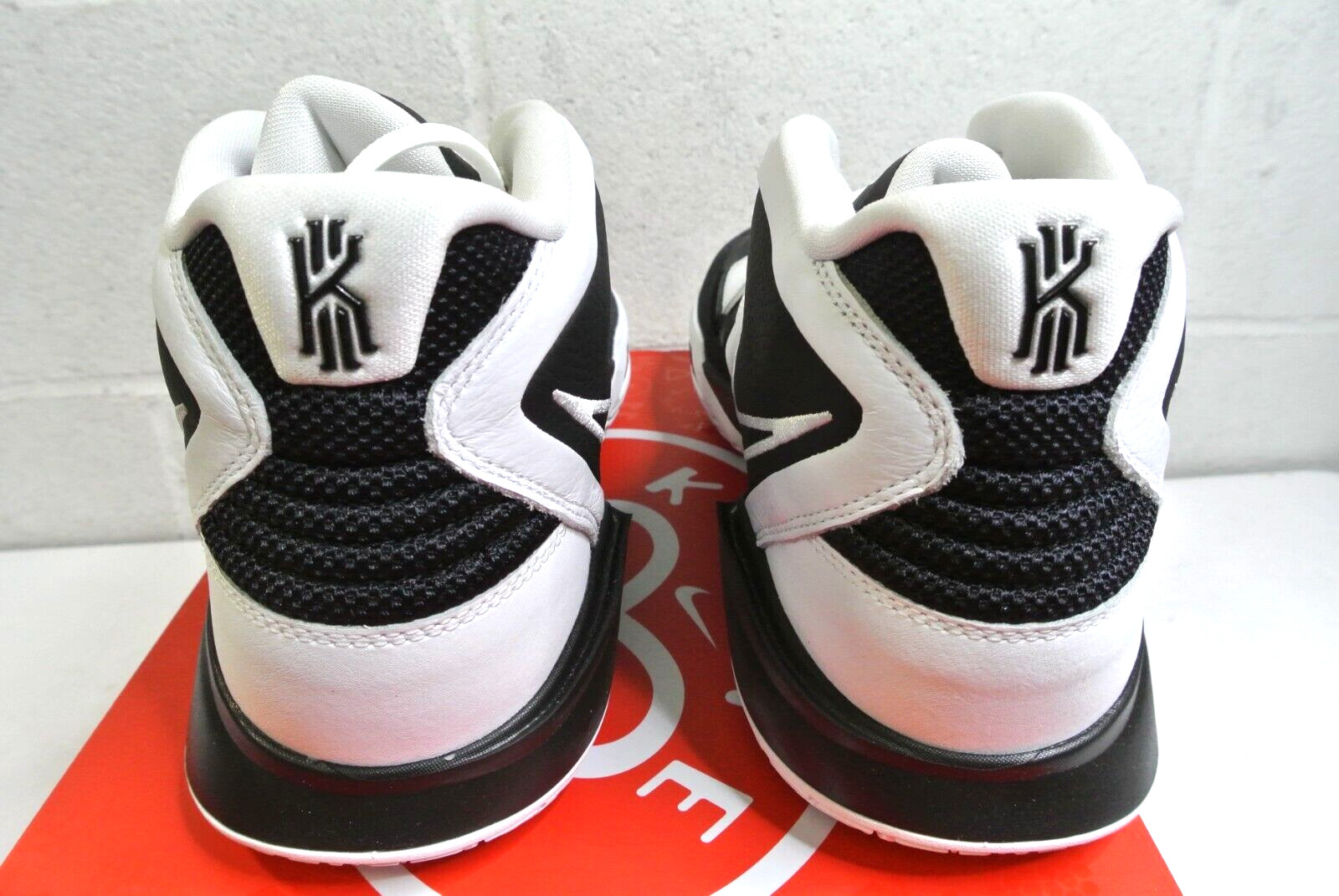 Nike Kyrie Infinity TB Promo Black White DX6653-002 Shoes Mens Size 13.5
