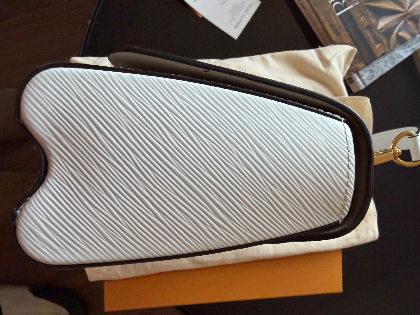 Louis Vuitton Twist MM White Épi Leather, gold hardware, epi leather hand