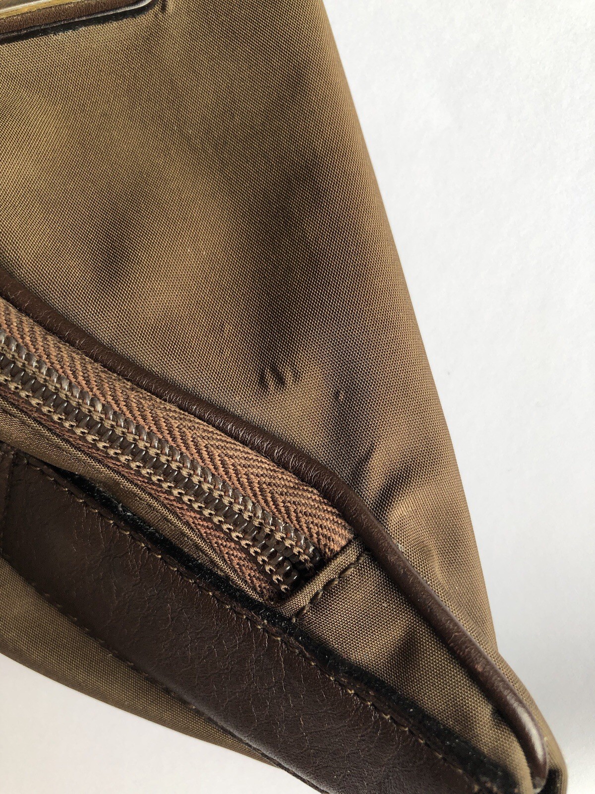MOSCHINO Redwall Vintage Brown Nylon Gold Logo Fanny Pack Belt Bag