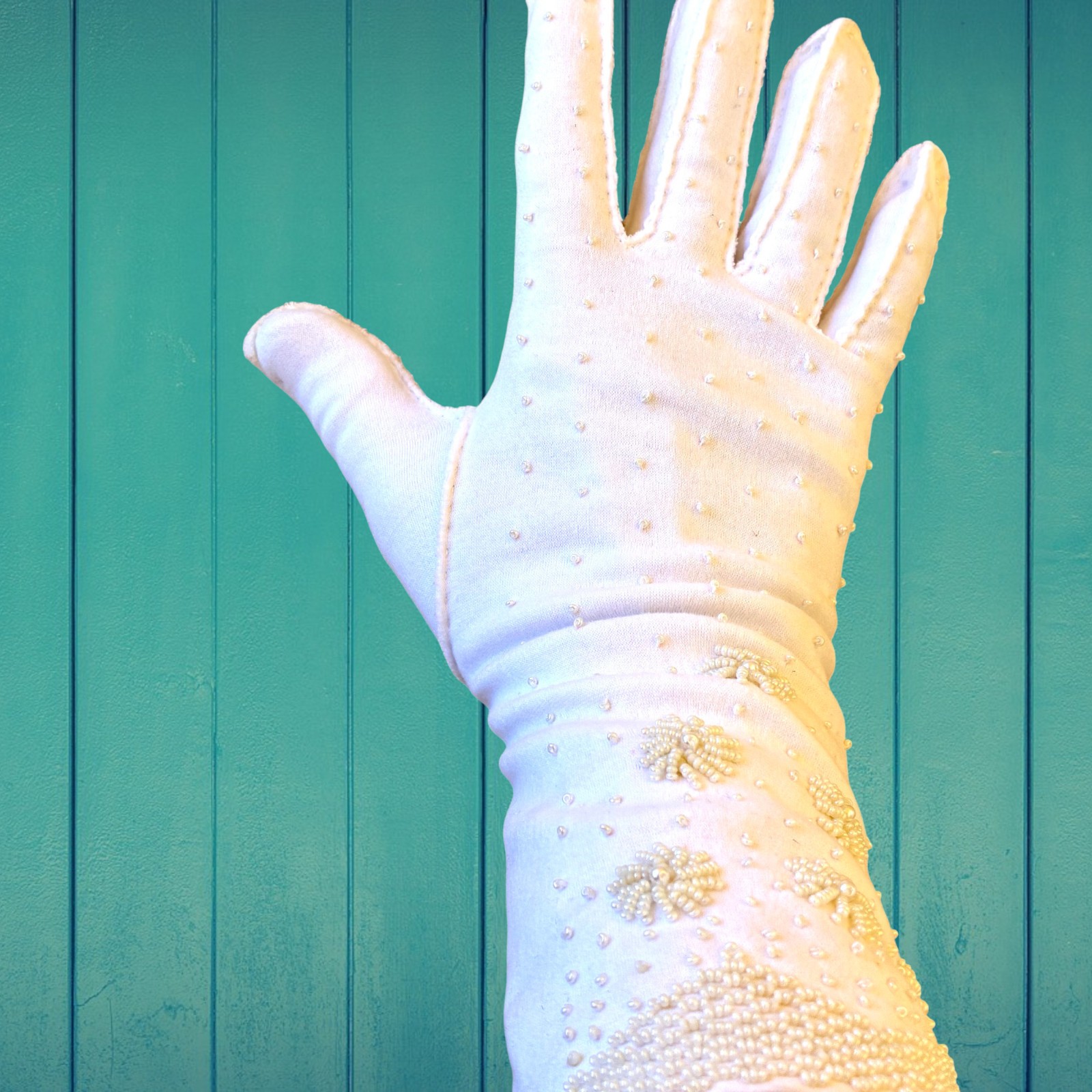 Vintage Hong Kong White Gloves With Beads Flowers Mid Elbow Length Womens 7