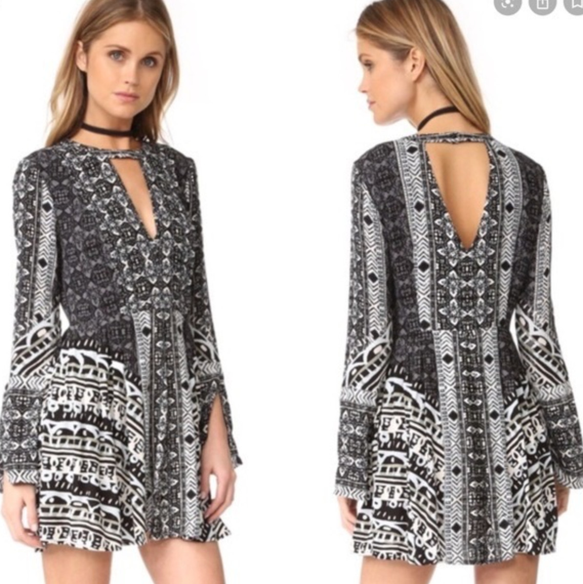 Free People Mini Dress Black Tegan Border Print Rayon Swing Dress Boho sz 0