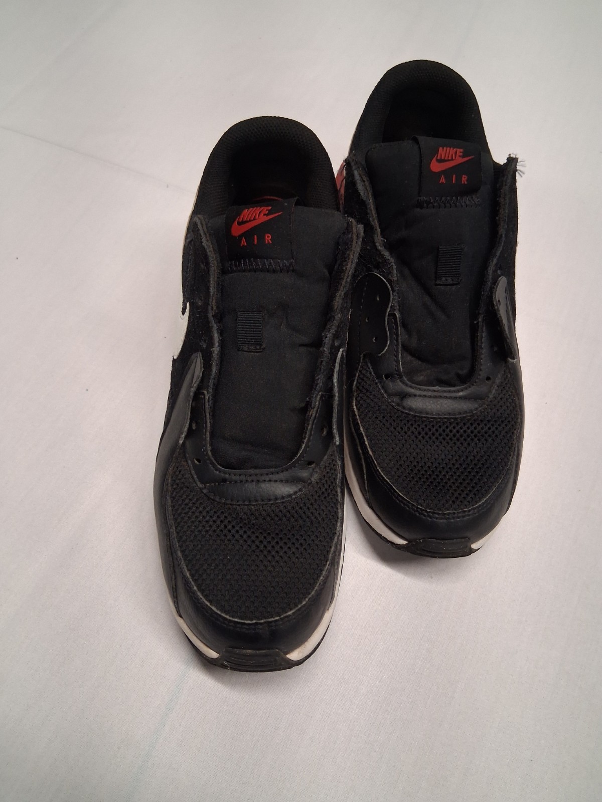 Nike Air Max Excee Shoes Mens Size 10.5 Black White Sneakers CD4165-005