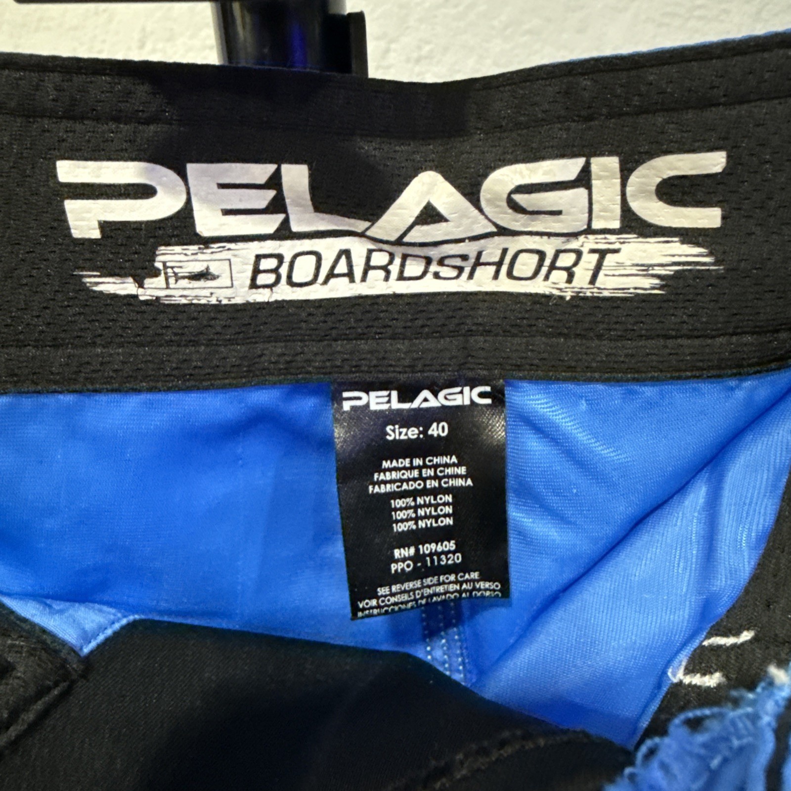 Pelagic Blackfin Men’s Board Shorts, Blue, Fishing Swim Trunk, Nylon, size 40