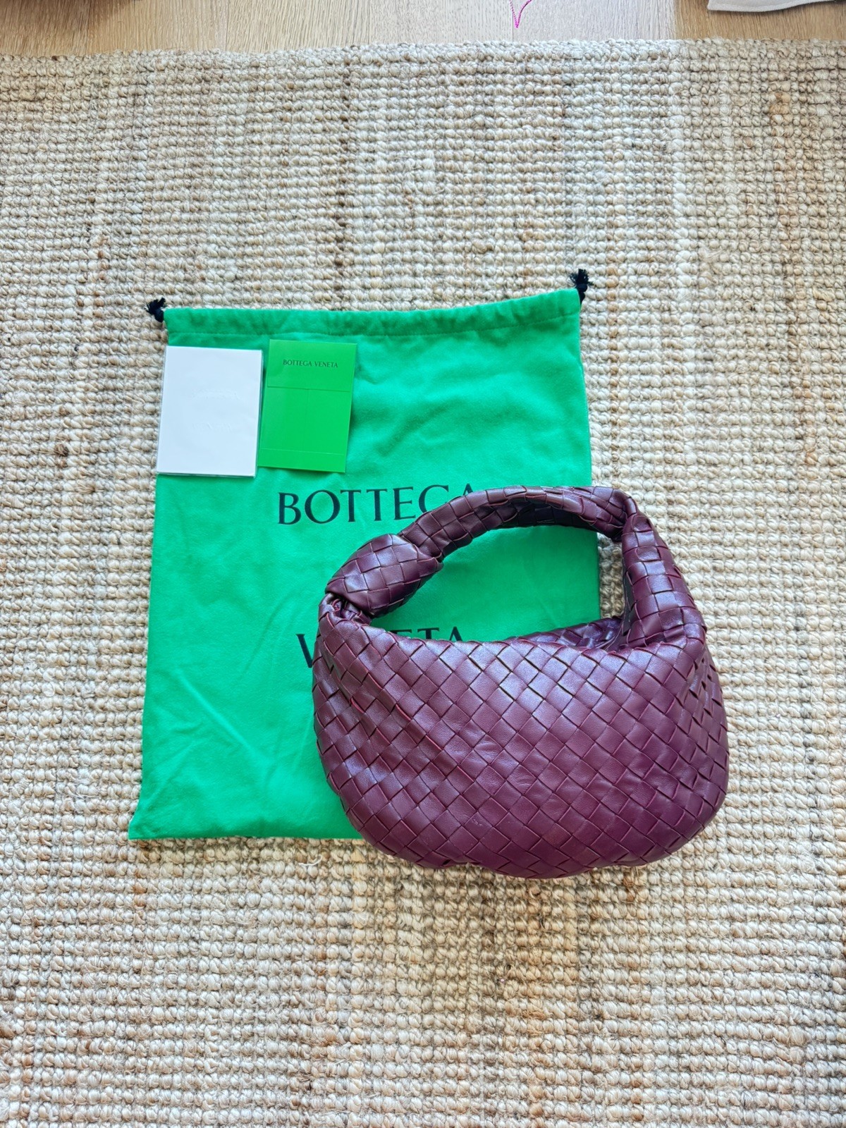 Bottega Veneta – Women – ‘Jodie Teen’ hobo bag – Burgundy