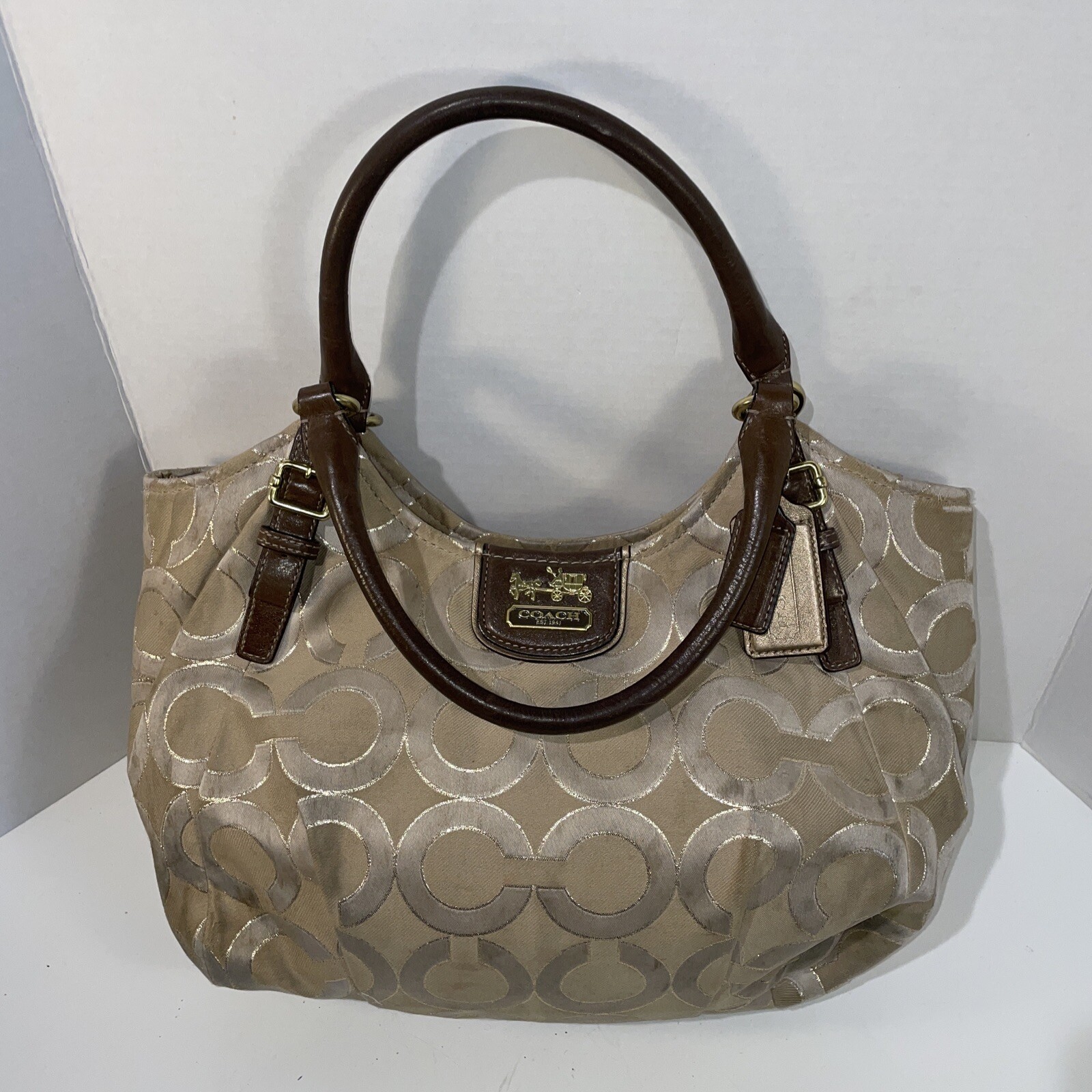 Coach 18639 PURSE Gold / Tan Brown Brass Tone Hardware Zip Hobo Bag w/ Tag