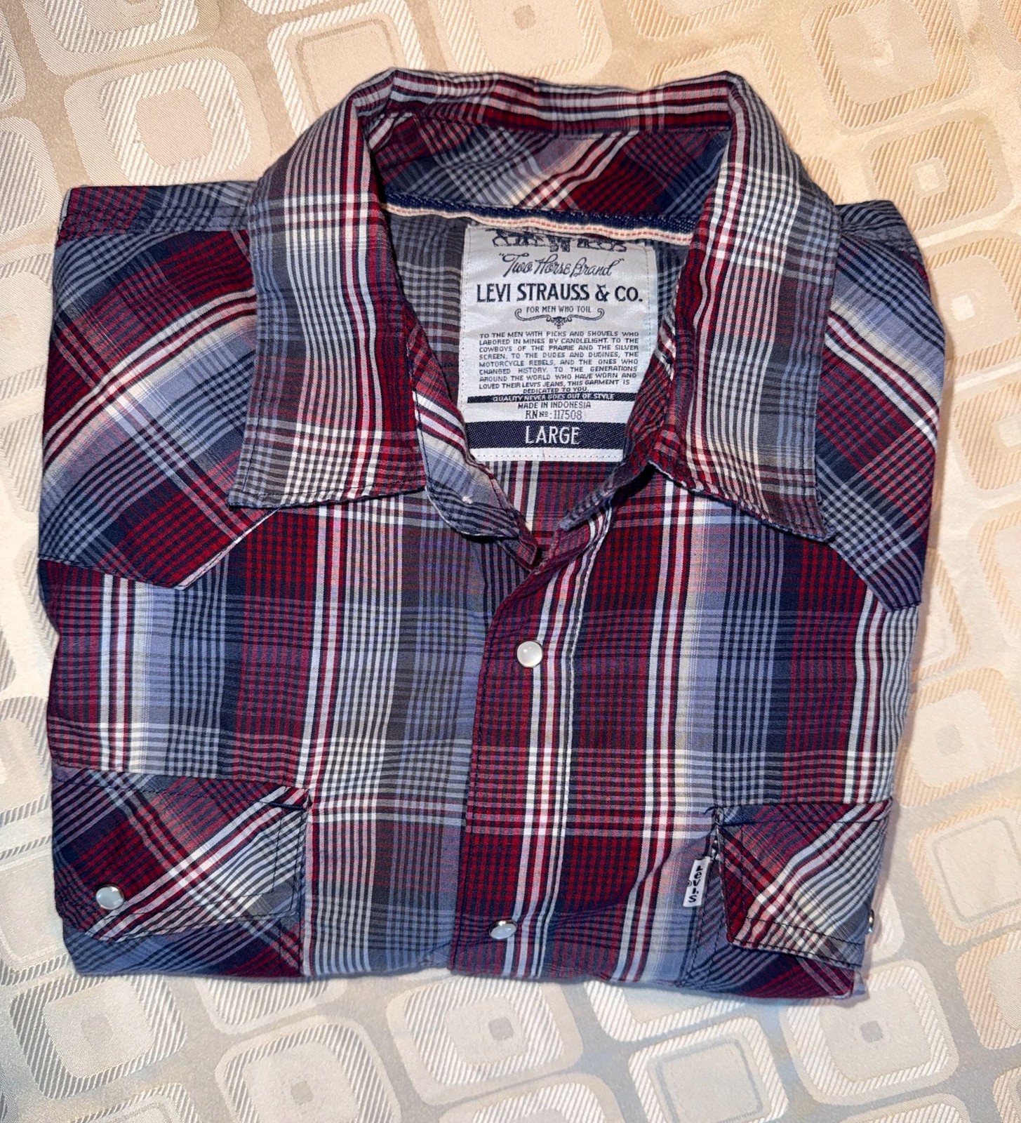 Levi’s Plaid Western Snap Front Shirt Size Large