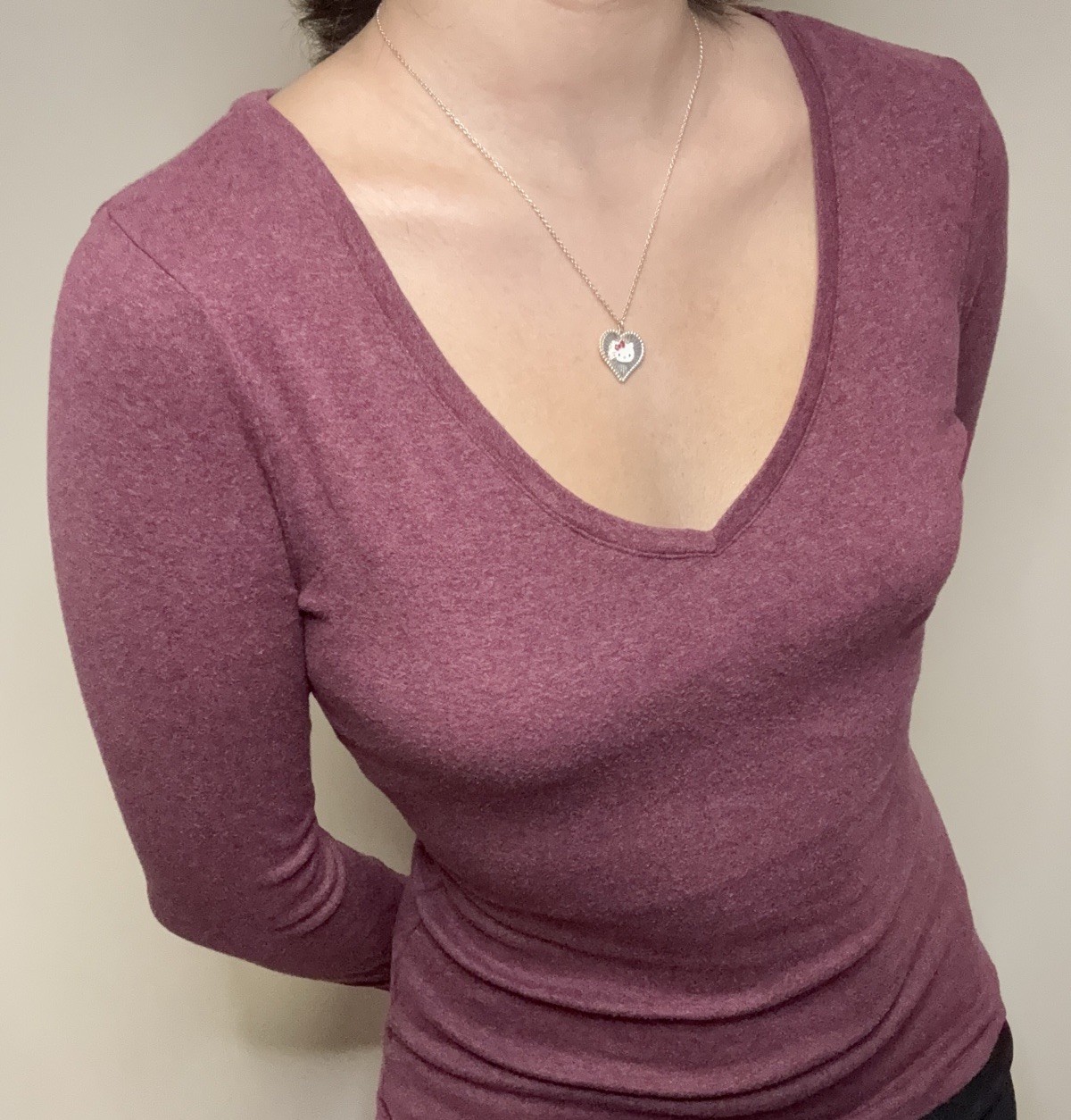 a new day burgundy long sleeve top with v neck and stretchy fabric size small