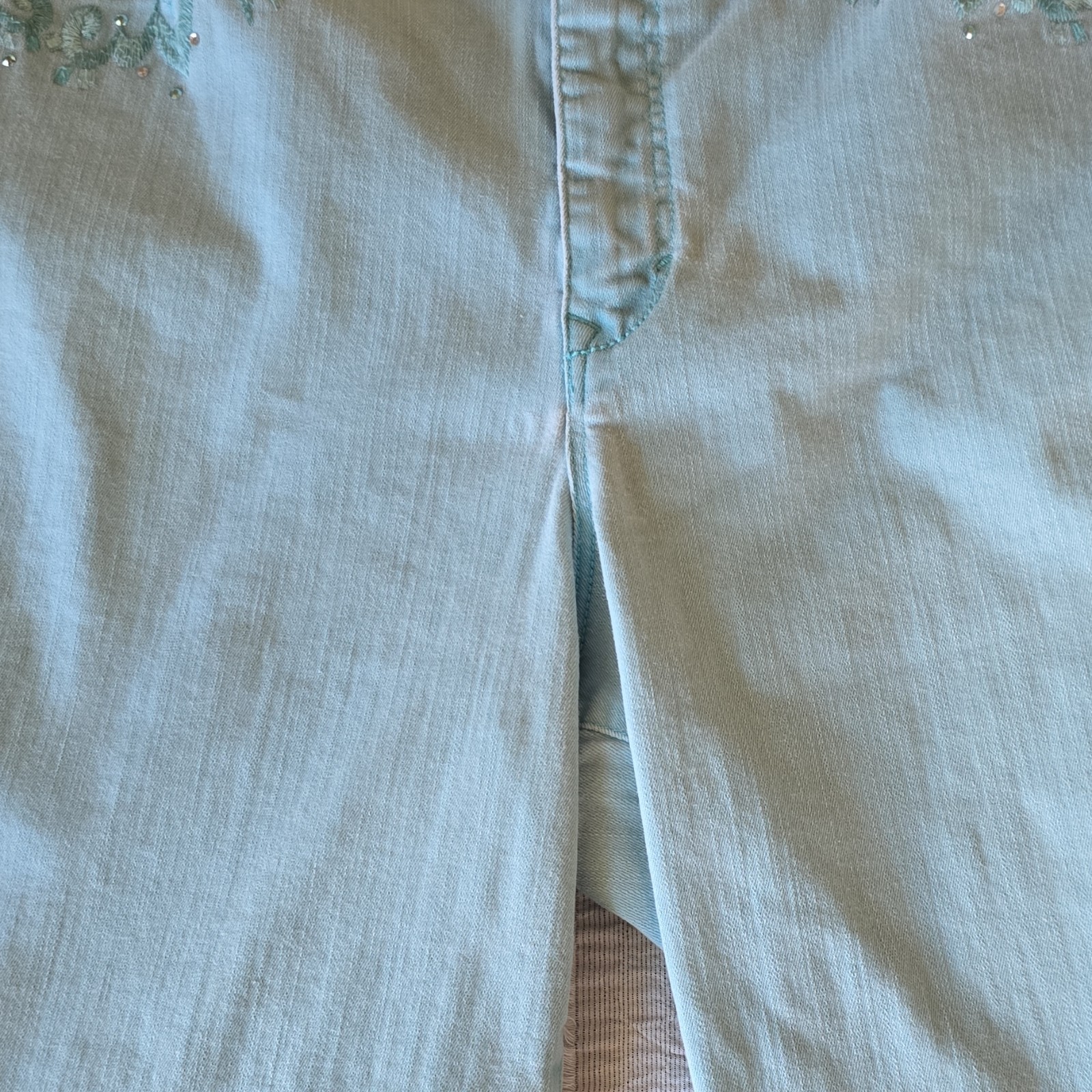 Gloria Vanderbilt Blue Light Wash Jeans Women’s Slimming Straight 5-Pocket 12