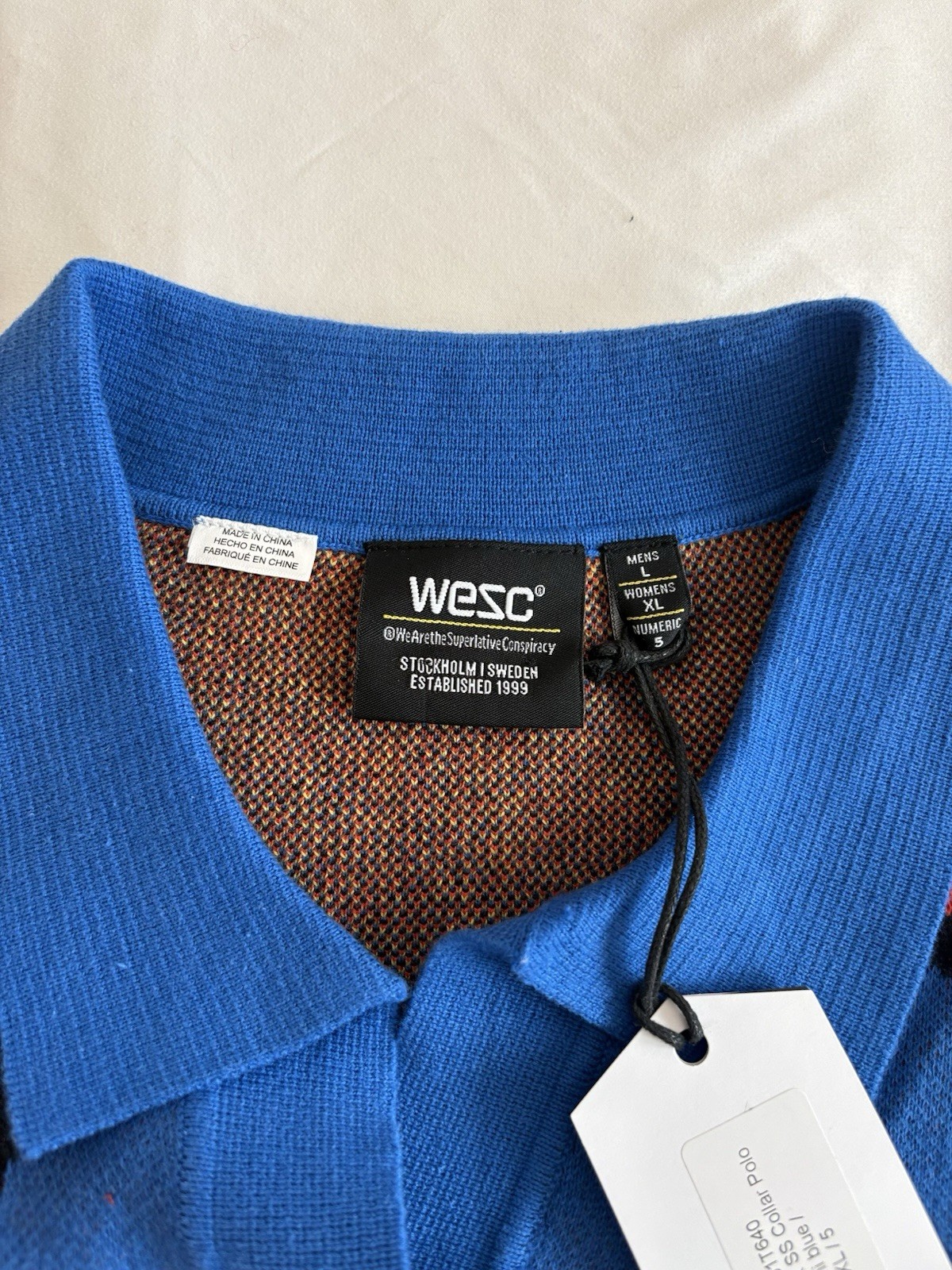NWT WESC SIZE L MENS BLUE FLORAL COTTON KNIT COLLARED PULLOVER POLO AMAZING!