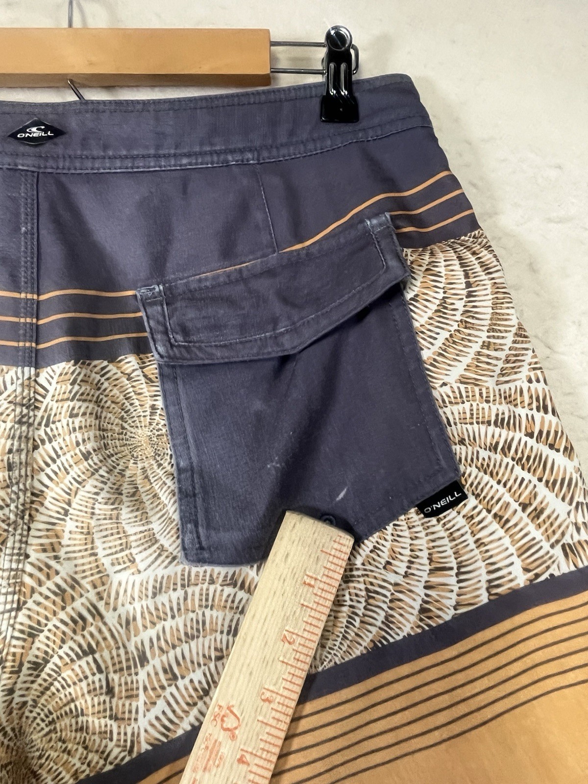 O’Neill Shorts Mens 31 Orange Tan Black Stripes Block Swimwear Boardshorts Pics
