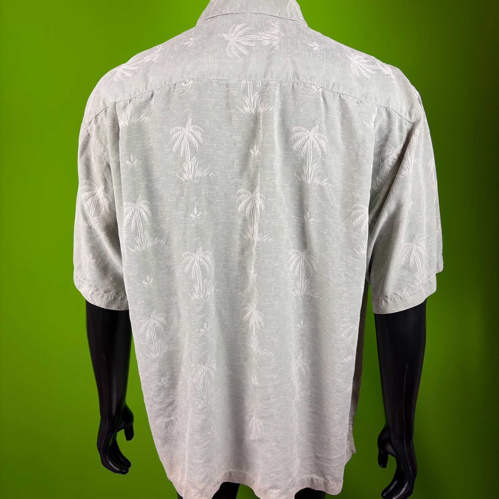 Tommy Bahama Mens XL Silk Hawaiian Shirt Gray Tonal Palm Jacquard Button Pocket