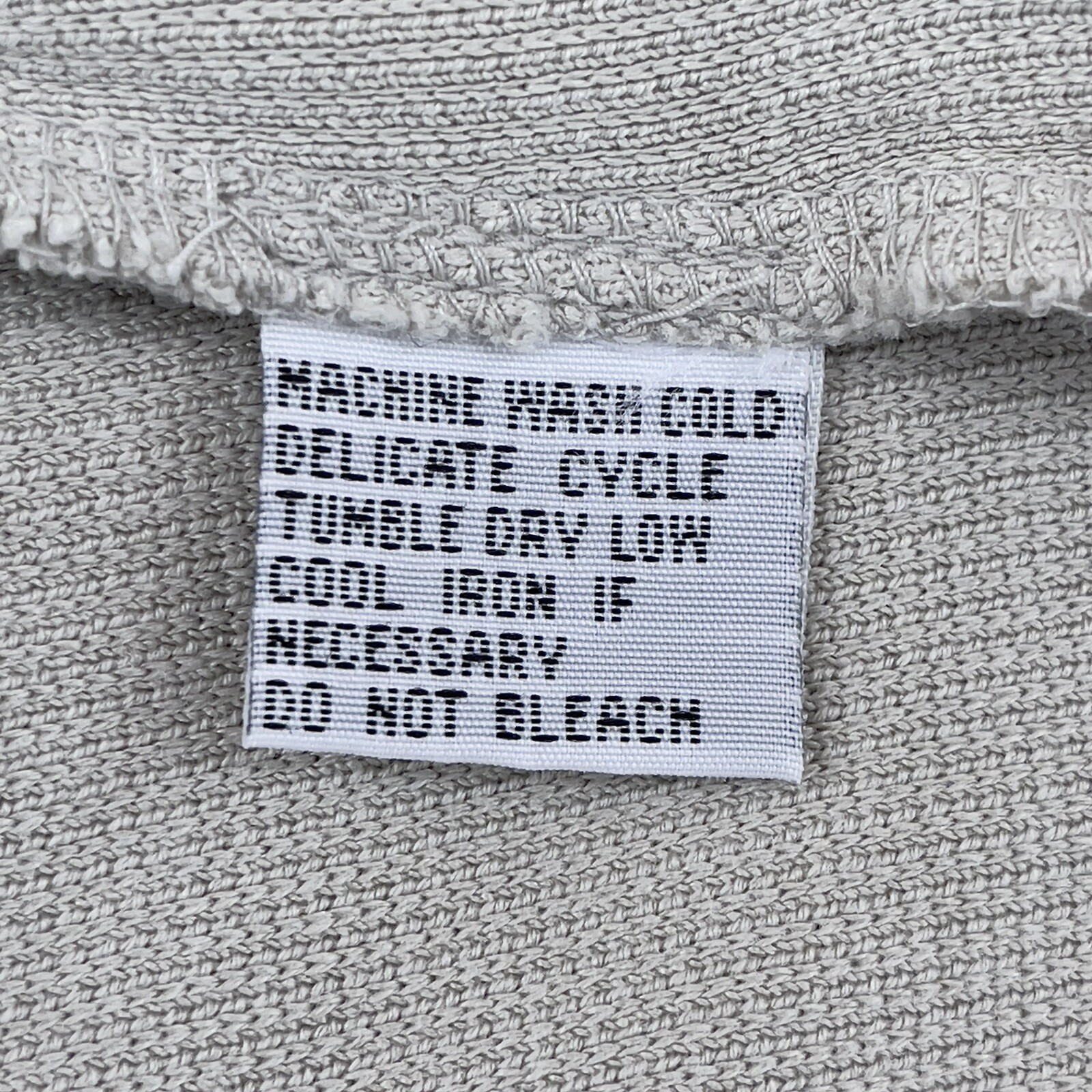 Tommy Bahama Men’s XL V-Neck Pullover Vest Khaki Beige Silk Blend