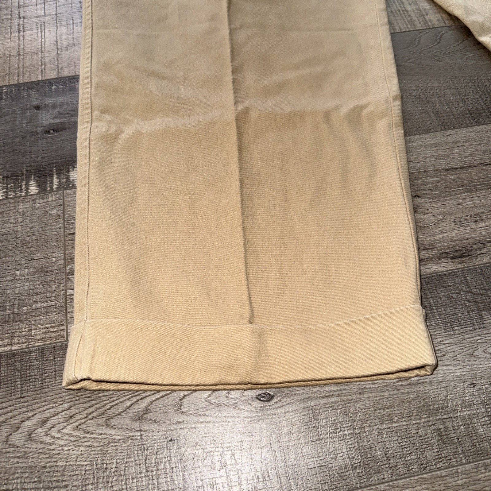 Cremieux Pants Mens 42×30 Beige Pleated Chino Classic Fit Straight Leg Casual