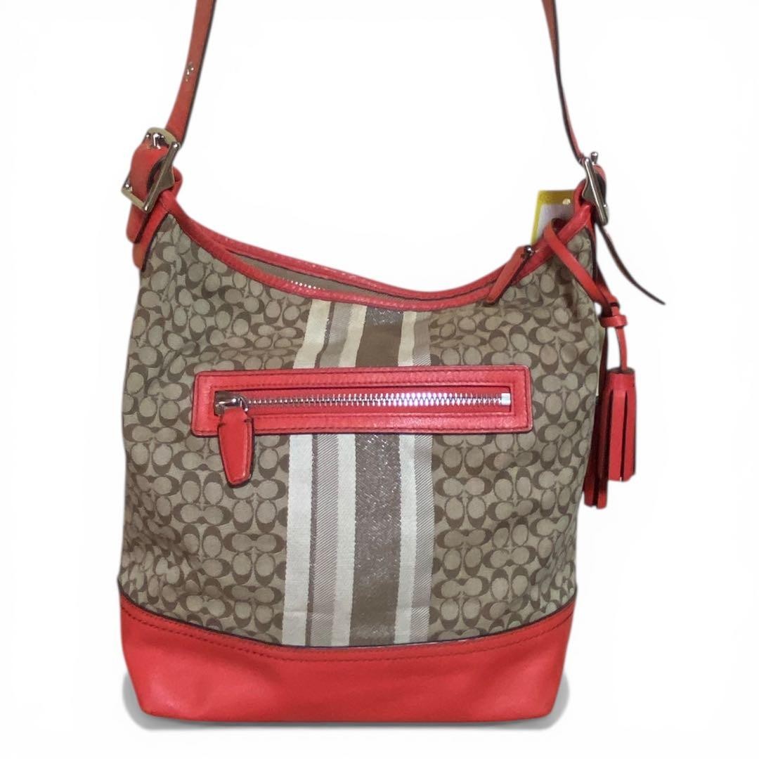 COACH Signature 19918 Shoulder Bag 23a