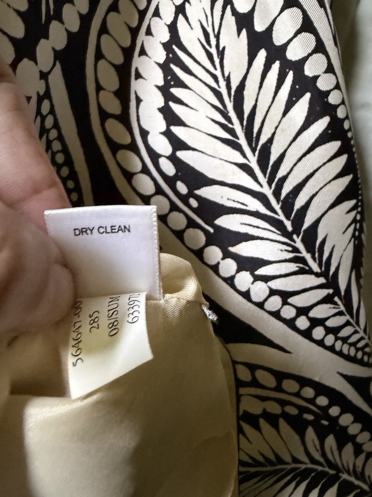 Black And White Size 4 Banana Republic Silk Above The Knee Skirt