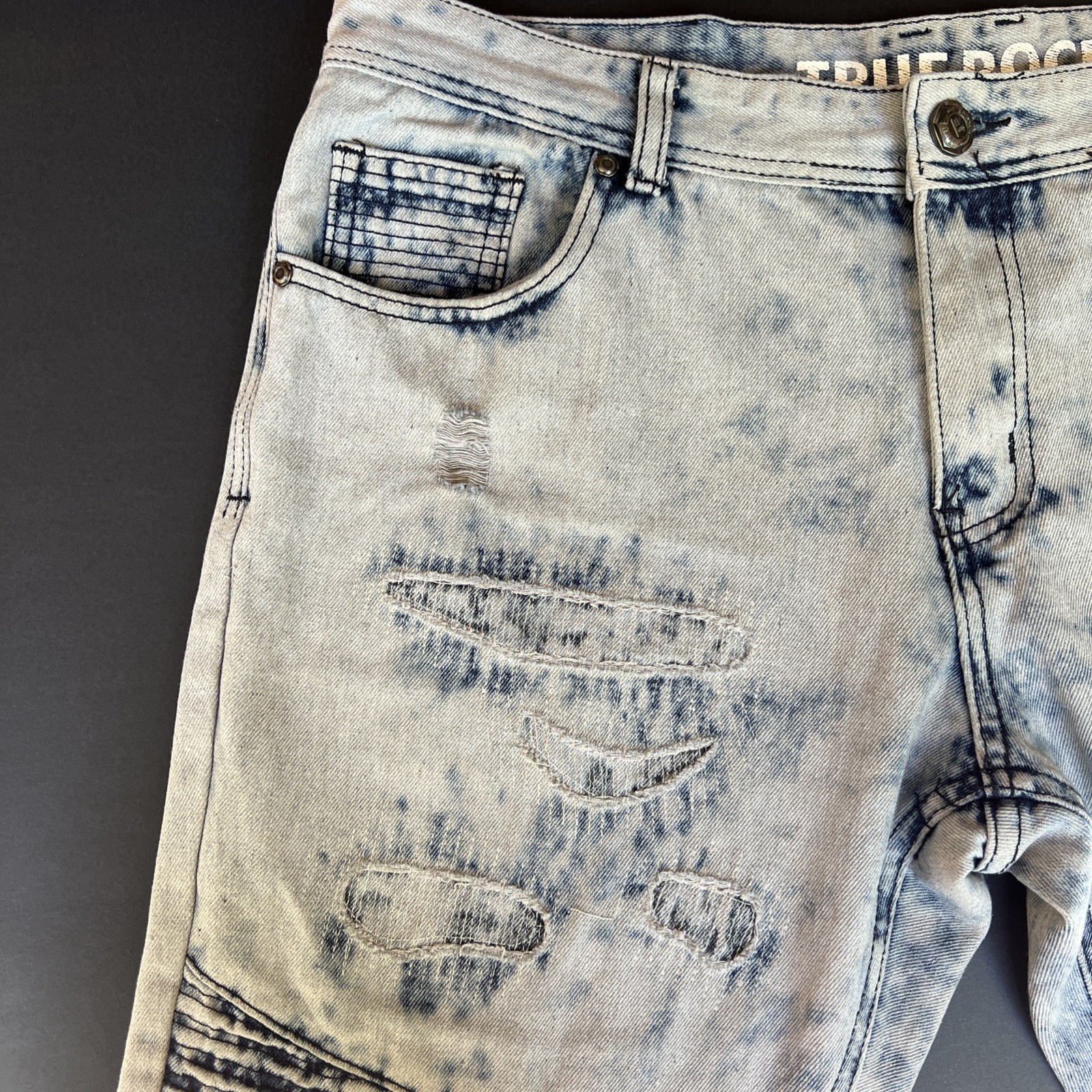 True Rock Jeans Mens 36×31 Blue Distressed Patched Acid Wash Straight Moto