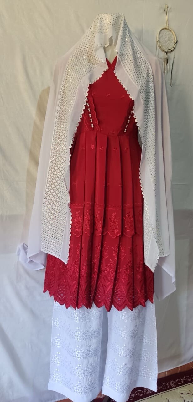 afghan TWO DAMANA clothes for women with deference colors.