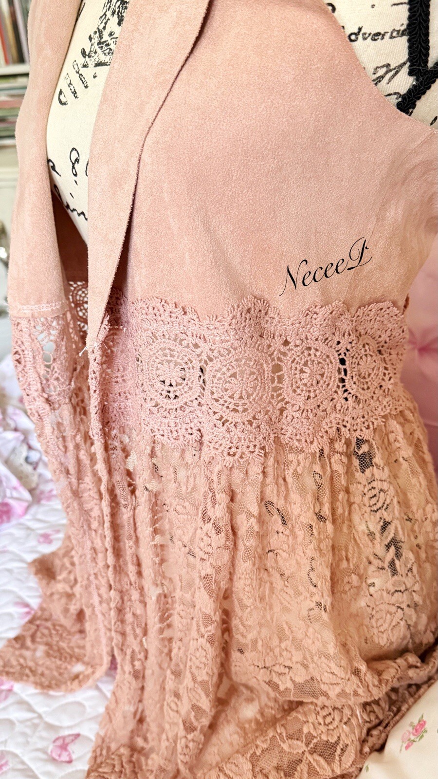 Lace Topper