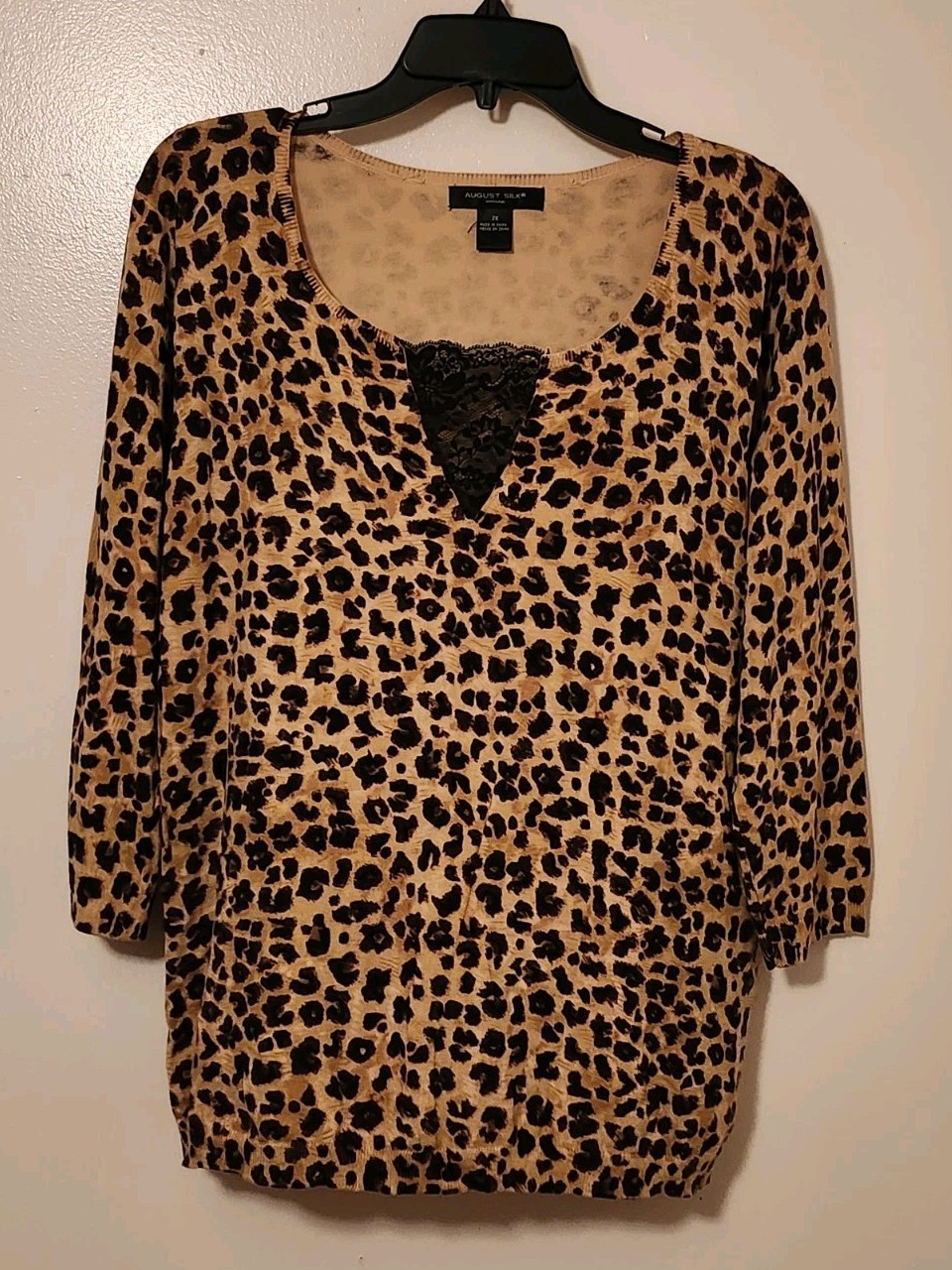 August Silk Knitted Blouse Leopard Print With Lace Sz 2X 3/4 Sleeve Used