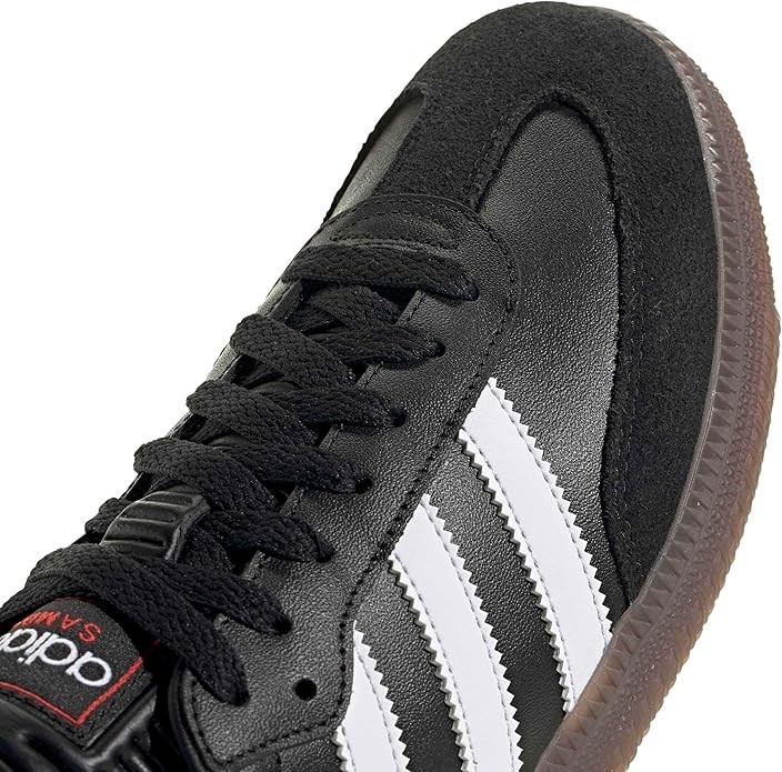 adidas Samba Indoor Sneaker, Black/White/Gum, 3.5 US Unisex Big Kid – NEW
