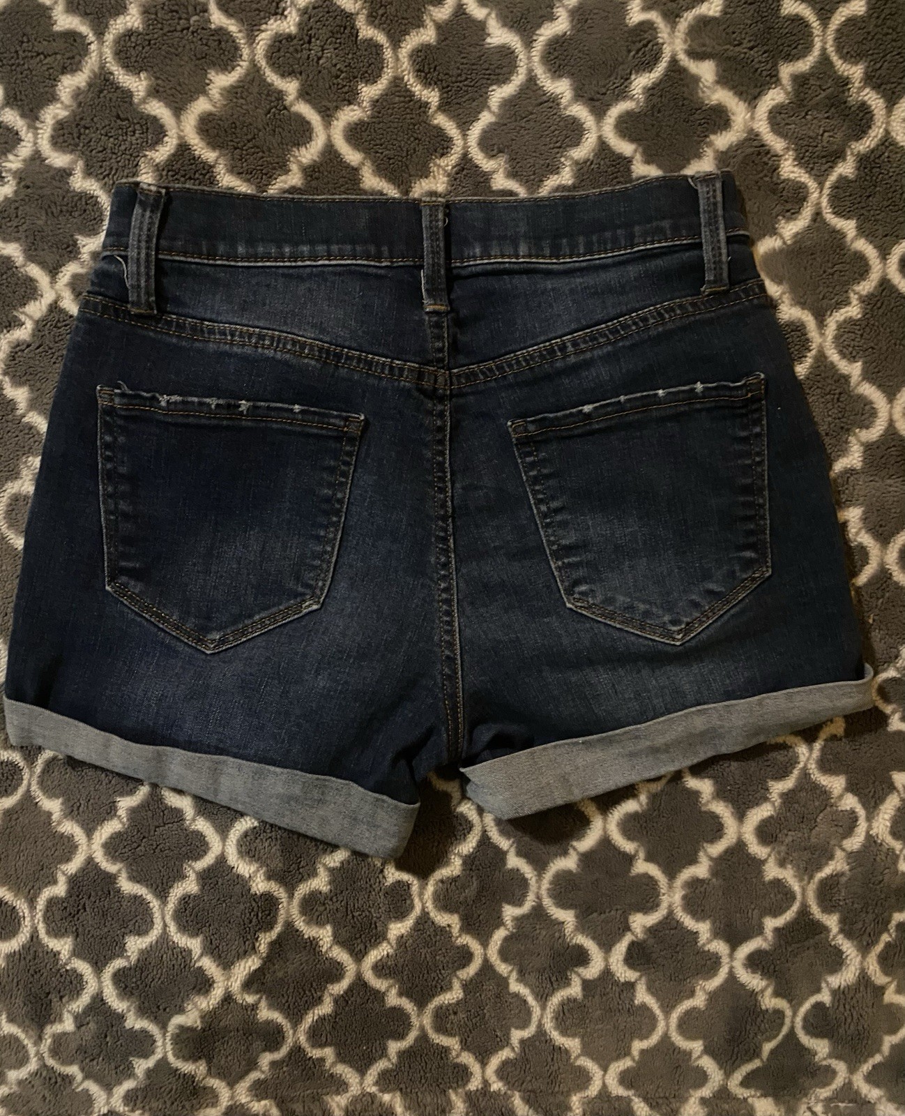 Mudd X-Static Women’s 7 Mid Rise Dark Wash Denim Cut Off Shorts Button Fly