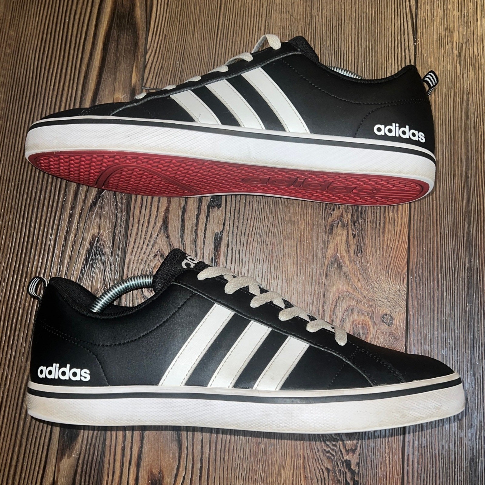 Adidas VS Pace Men’s Black White Red Low Top Sneakers B74494 Size 10