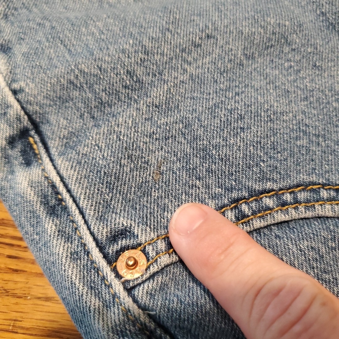 Vintage Levi’s 550 Blue Denim Jean Shorts 7X Reg Kids Red Tab Vintage