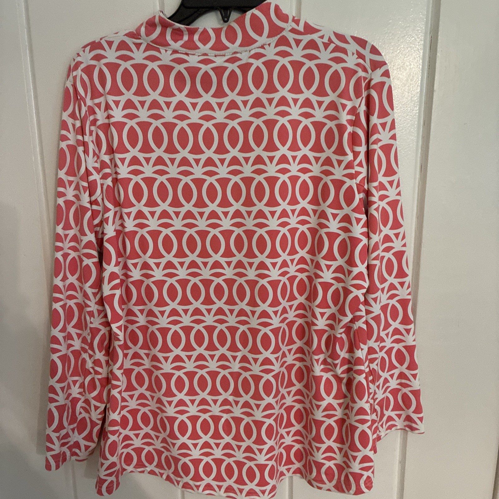 LULU- B 9” ZIP FRONT TOP; PEACH/WHITE PRINT; SALE $35
