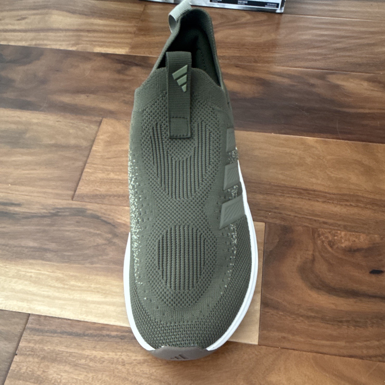 adidas Cloudfoam Cushion Sock Slip-On Sneaker Green Wide Low Top Arch Support