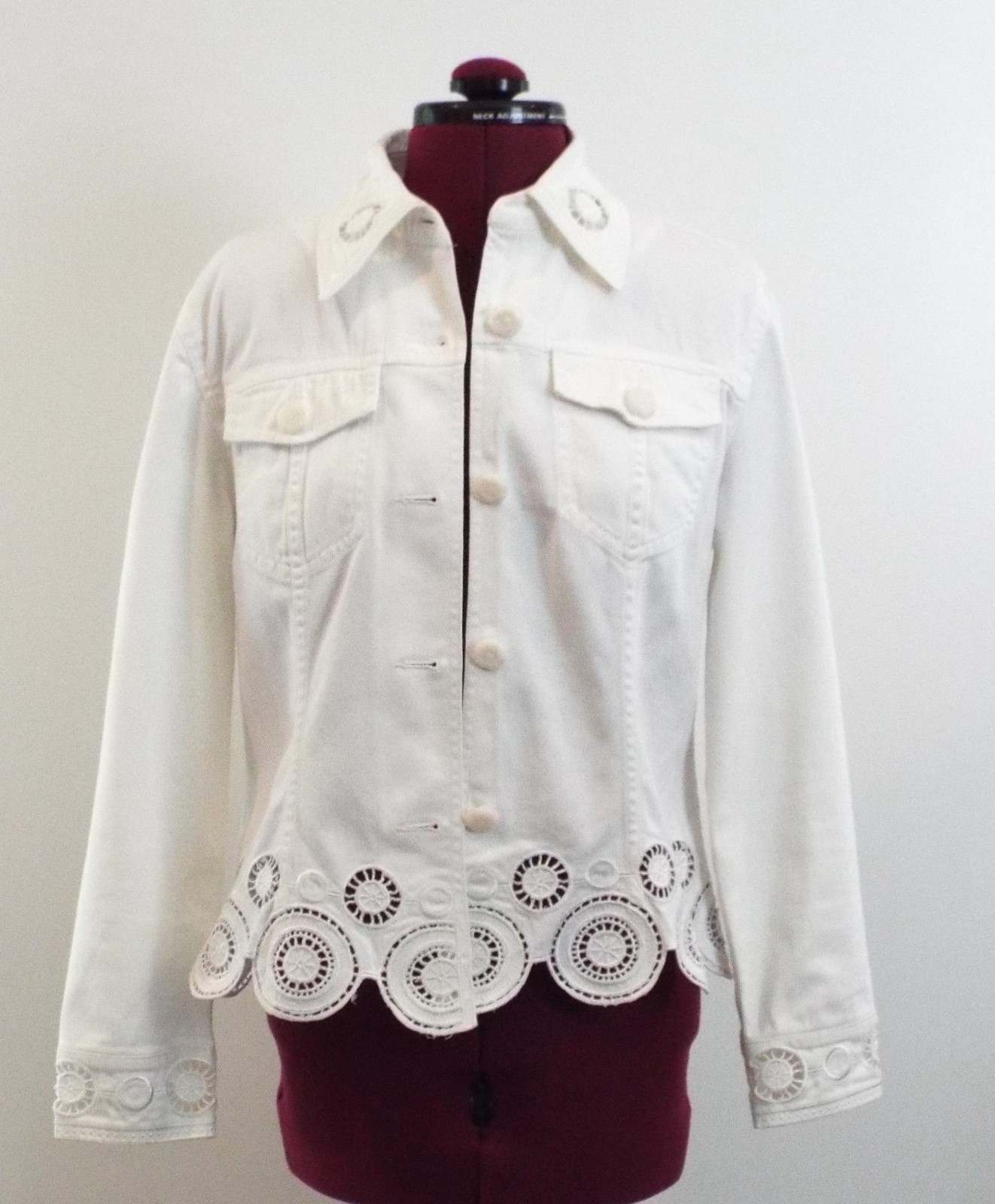 Very Vera Jacket – 97% Cotton 3% Spandex – Size PM – Pre Owned – Excellent