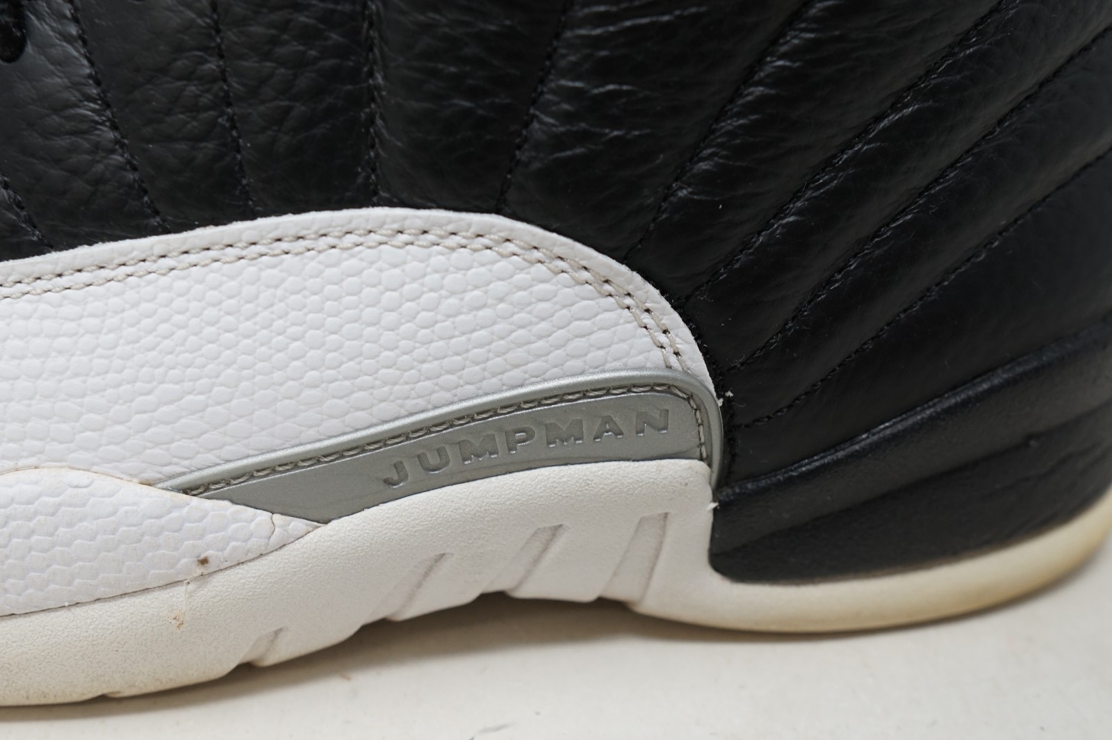 Size 10 – Jordan 12 Retro Mid Playoff 2022