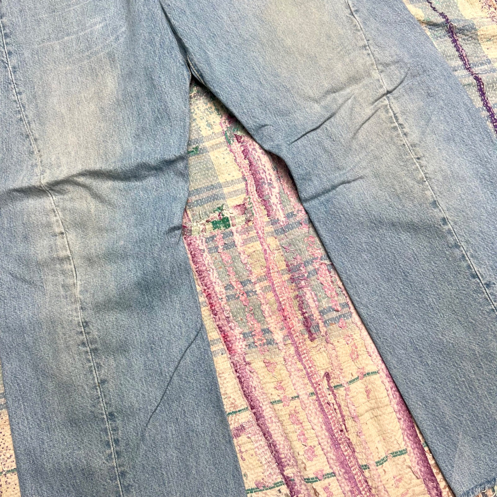 Vintage Levi’s Engineered Twisted Seams Cinch Back Blue Jeans 32×29 CROPPED