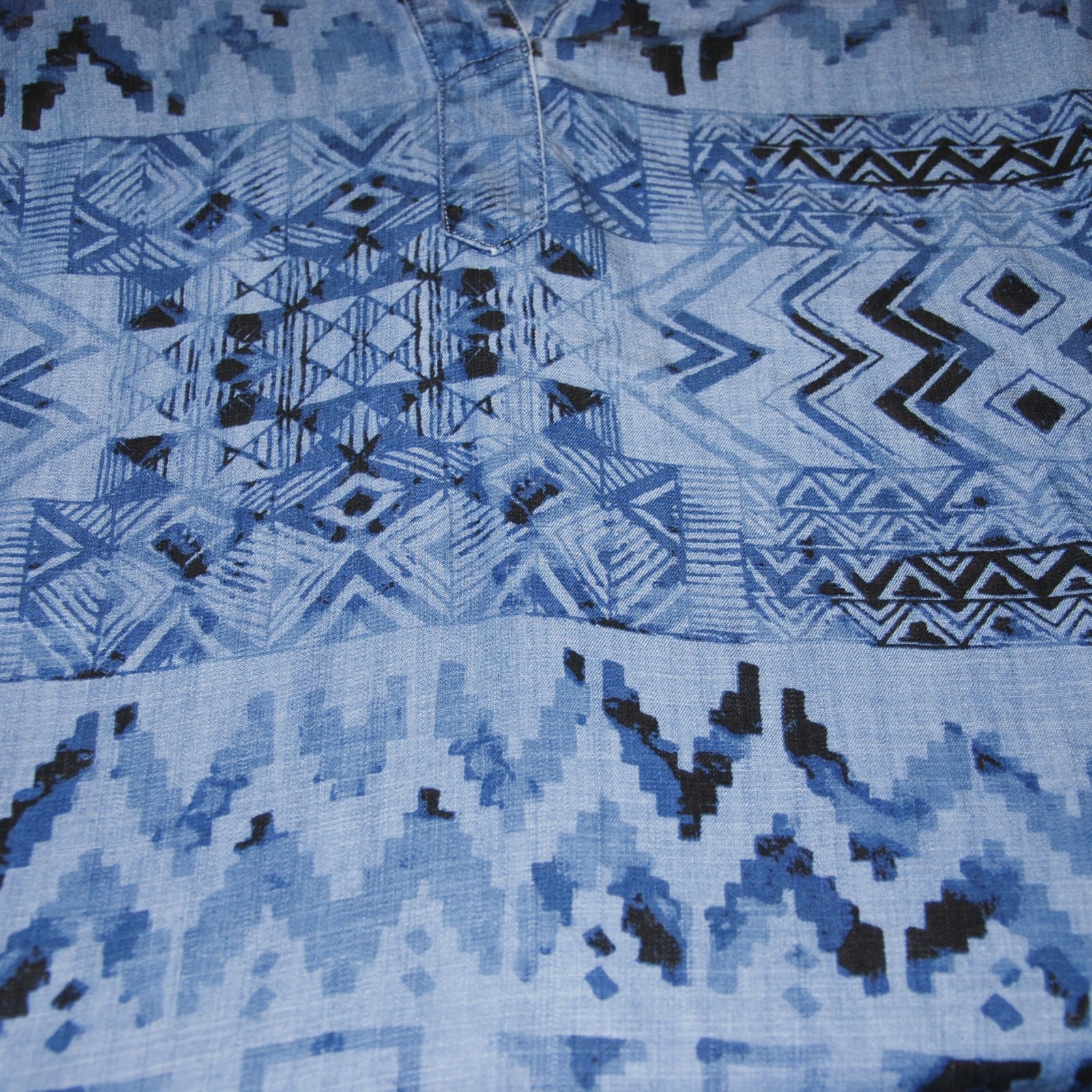 Soft Surroundings Small Fit Blue Aztec Southwestern Tunic Top Roll Tab Sleeve