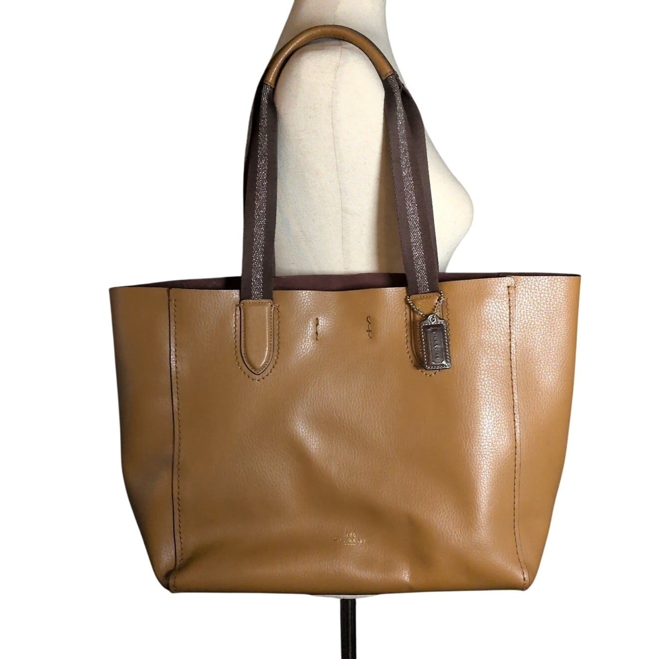 COACH Pebbled Leather Derby Tote Bag Dual Handle Large Tan Brown Handbag F58660