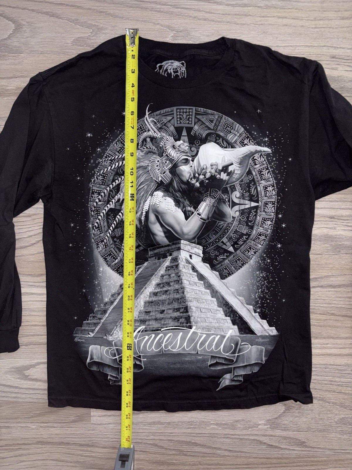 David Gonzales Ancestral Aztec Warrior Mayan Calendar T-Shirt Men’s Size (L)