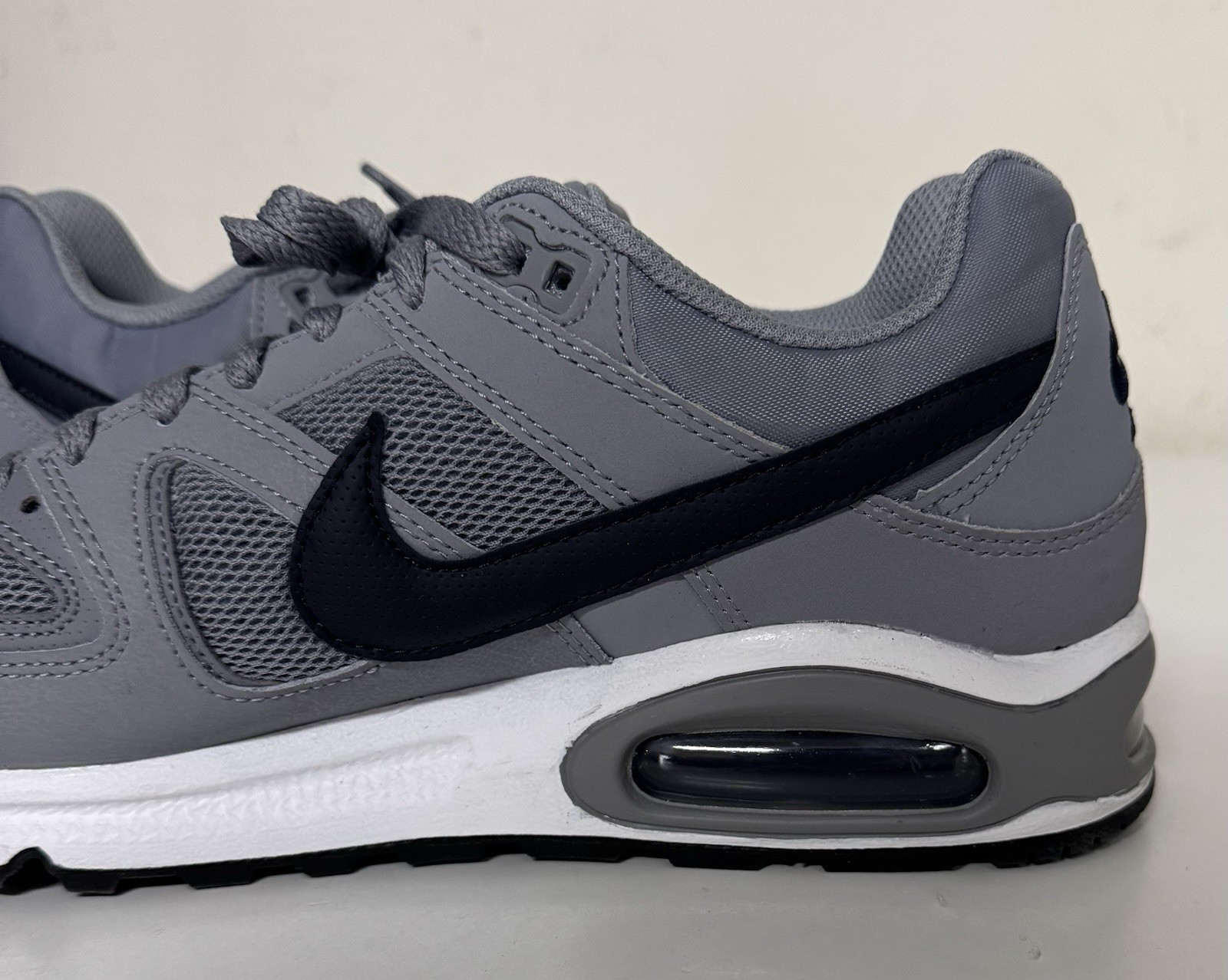 Nike Air Max Command Stealth Grey Black White Mens Sz 9.5 Sneakers 629993-040