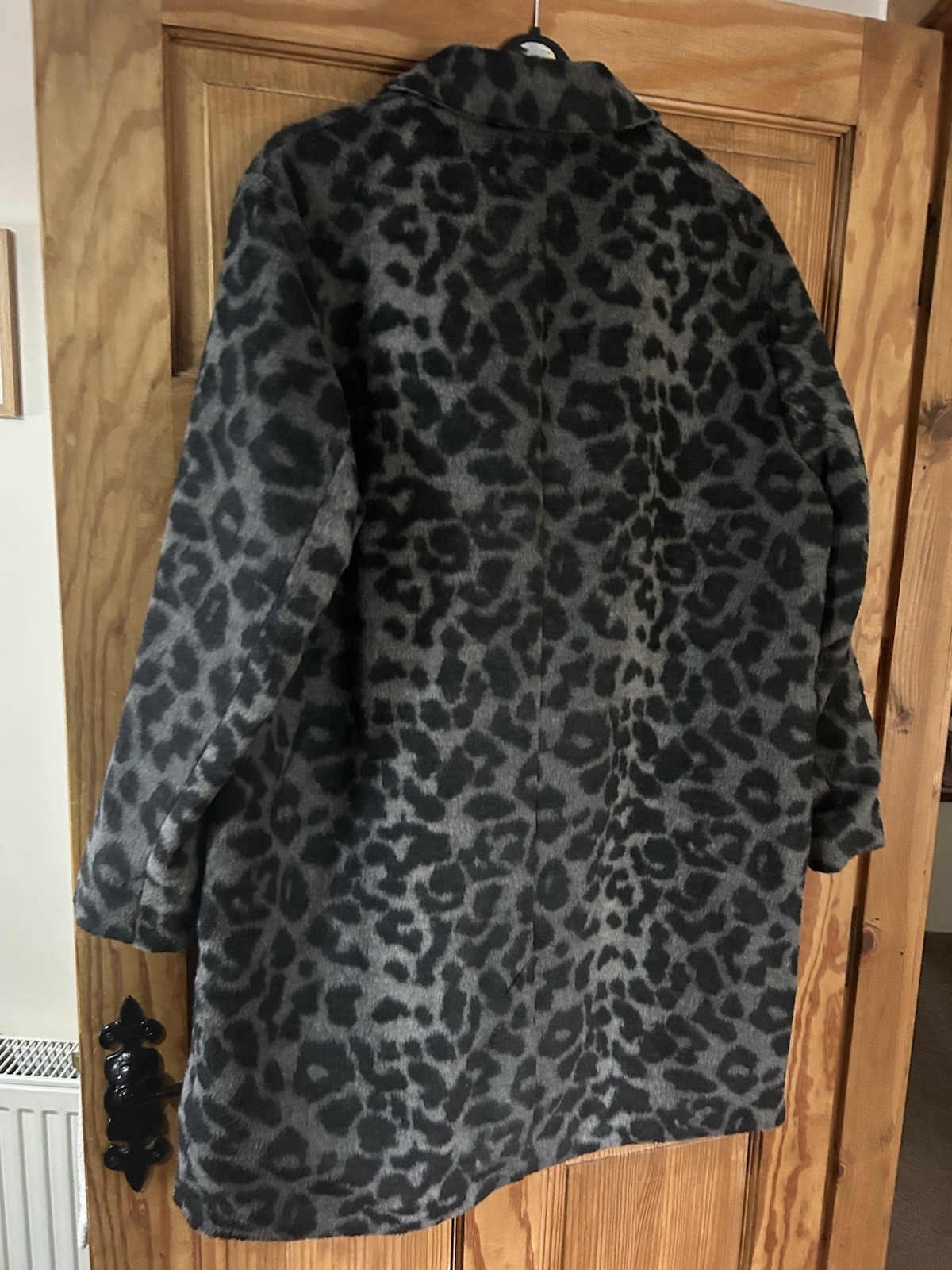 Nice Black And Grey Faux Fur Leopard Print Coat George 18 / 20