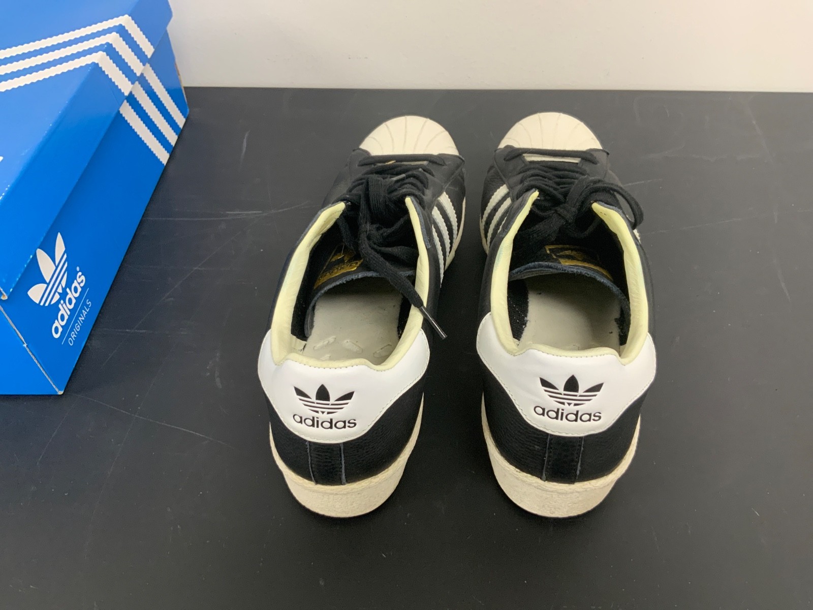 Size 12 – adidas Superstar 2 Black White ultraboost insole