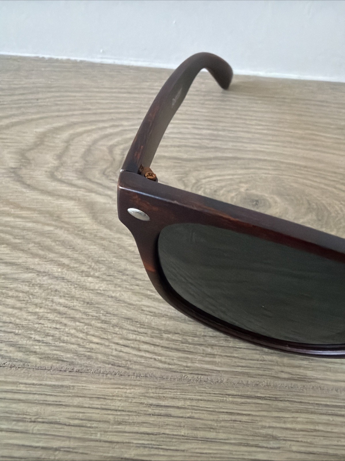 Shady Rays Classic Polarized Sunglasses CL-10 Wood Grain Timber Black Lenses