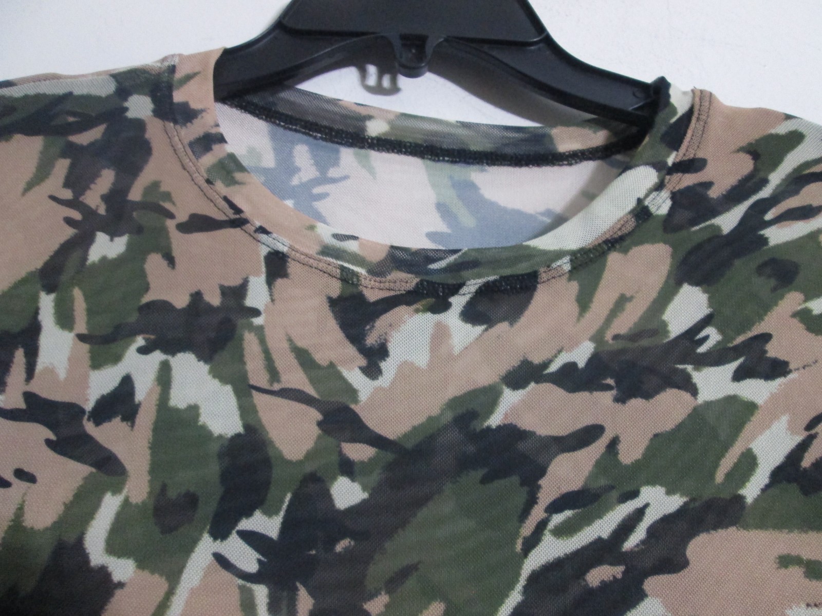 Strut This ~ Athleisure Desert Camo Semi Sheer Temptation Top Stretch Mesh Sz L