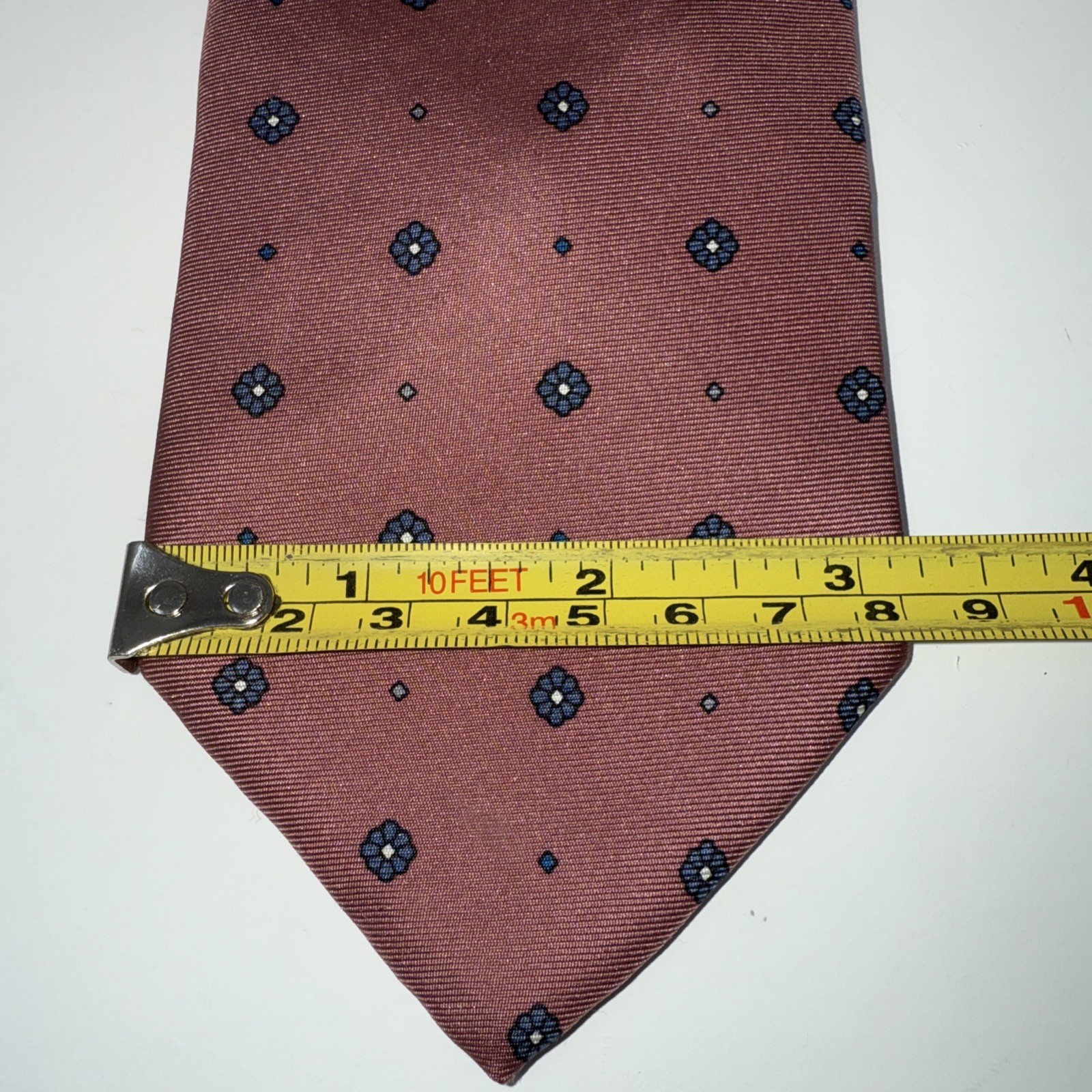 Christian Dior Mens Tie Silk Pink Mauve Blue Flower Vintage Necktie 58×3.25” USA