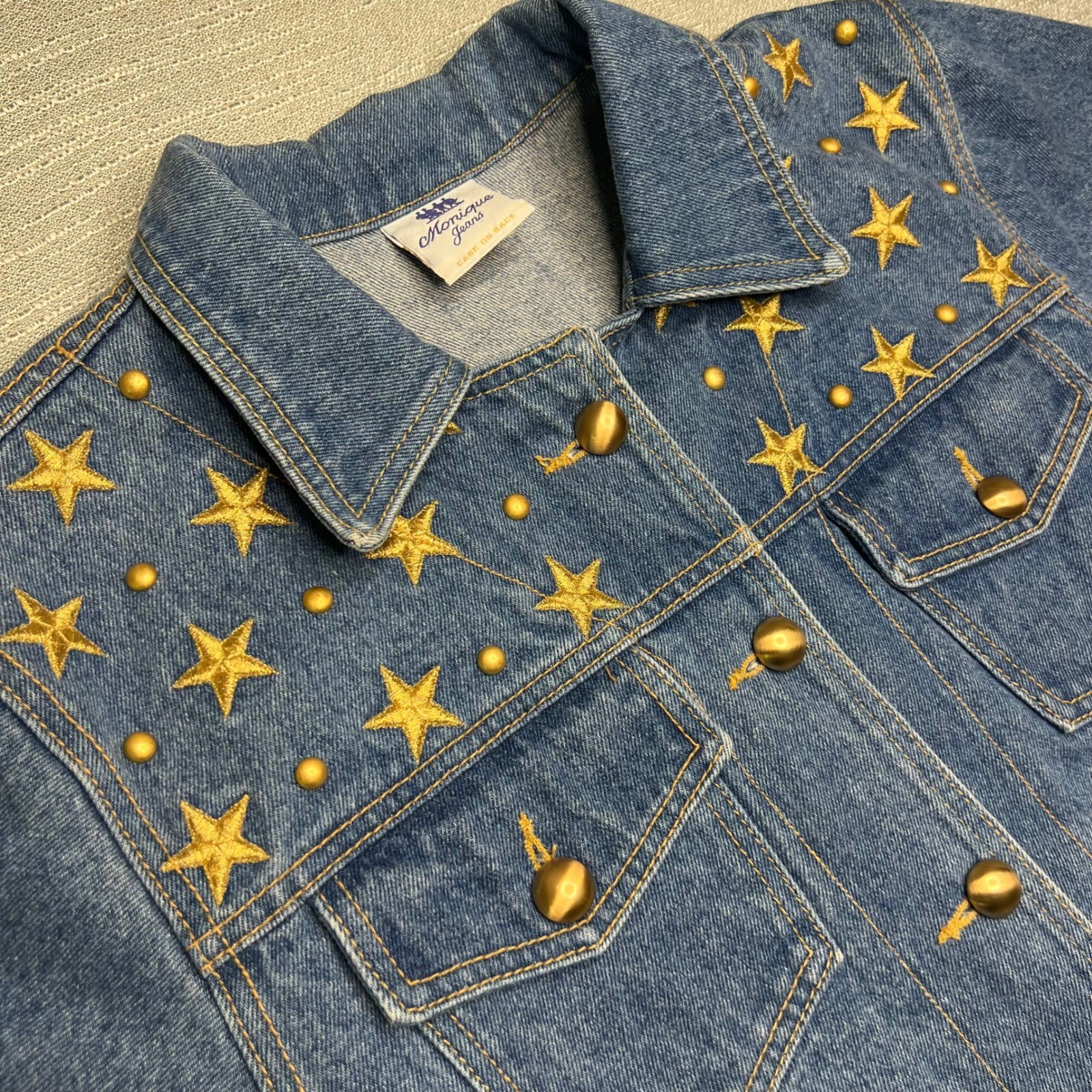 Vintage Monique Jeans Denim Jacket Gold Star Studded Western Medium Wash USA 7/8