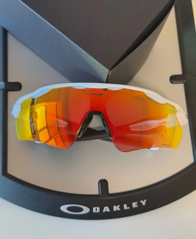 New Oakley Radar EV Patn Sunglasses Matte White Frame Prizm Orange Lenses OO9208