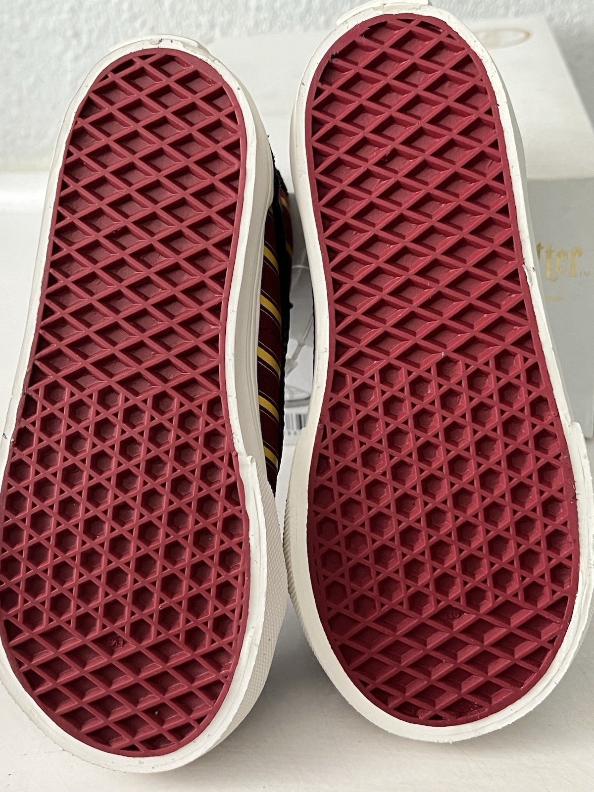 Vans Harry Potter Ski-Hi Zip Gryffindor Shoes Kids Size 8 Hightop